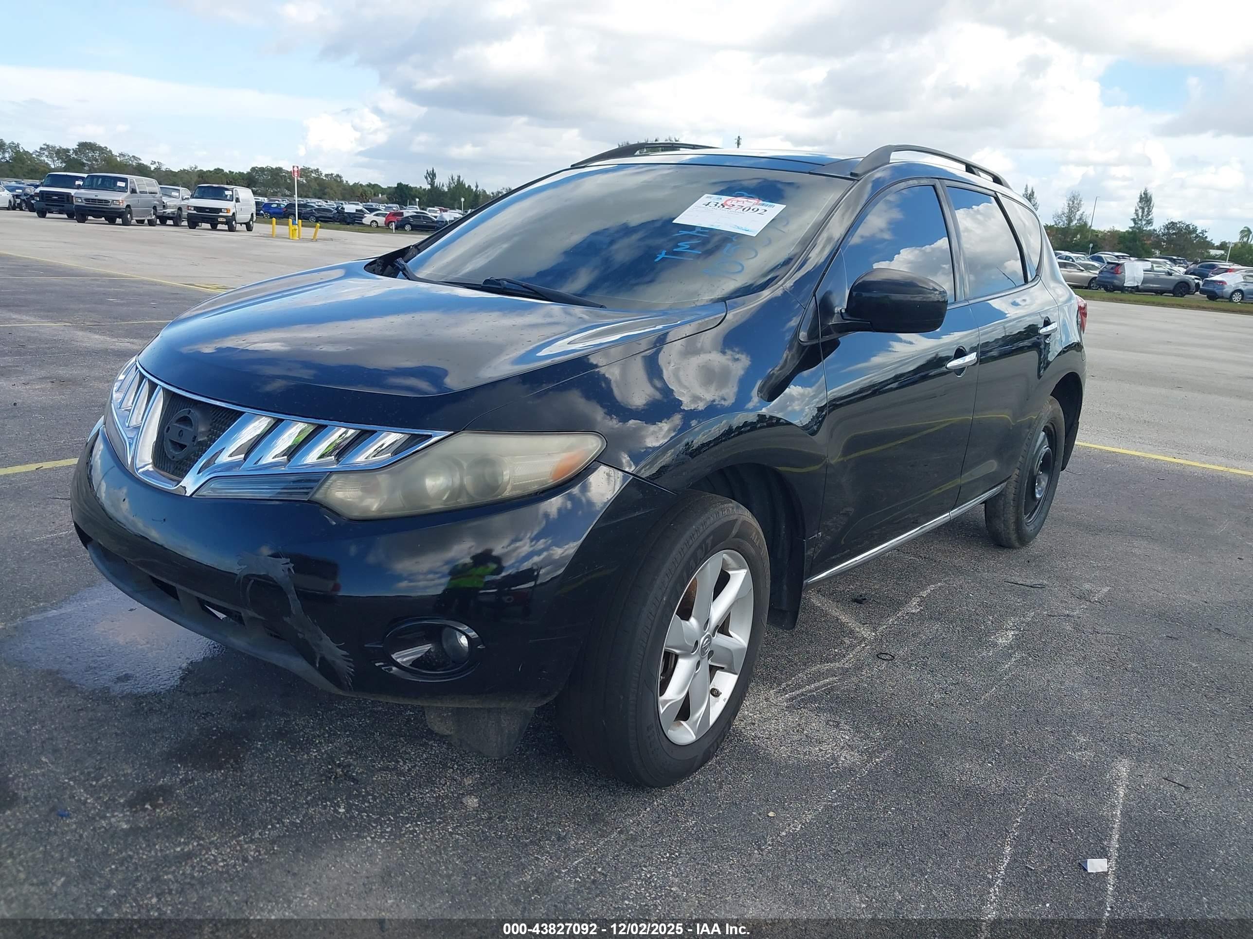 NISSAN MURANO image 2