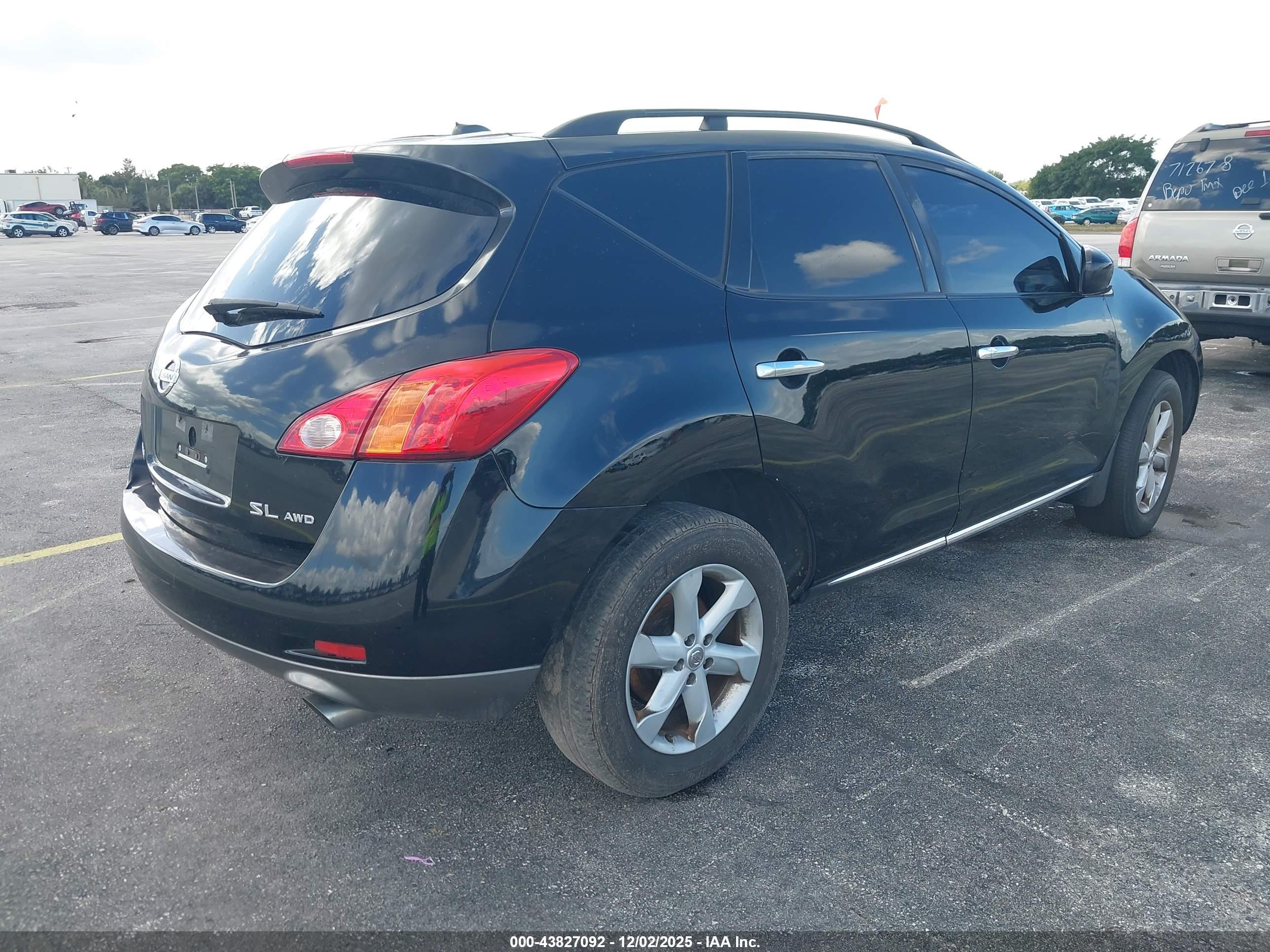 NISSAN MURANO image 4