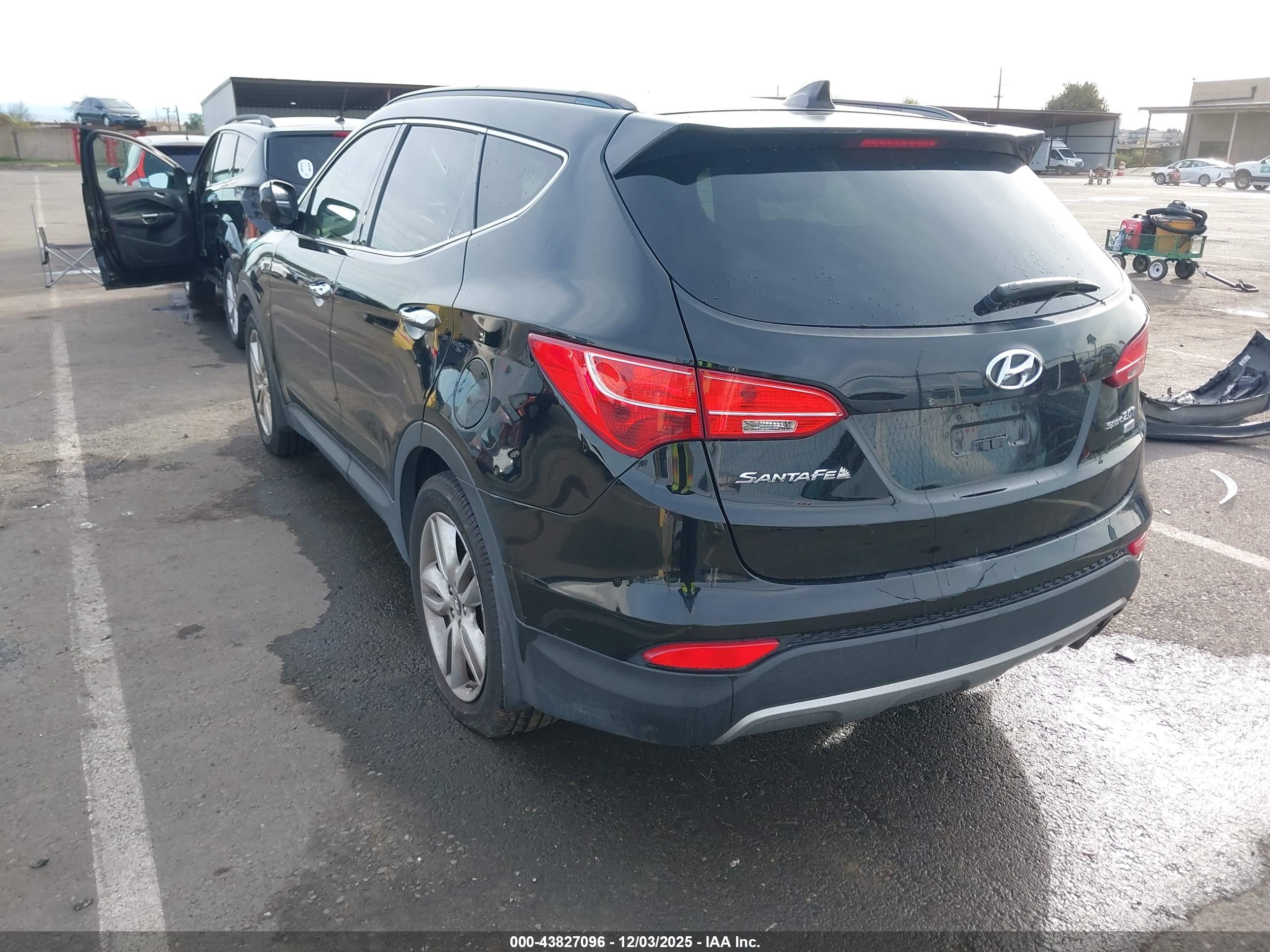 HYUNDAI SANTA image 3