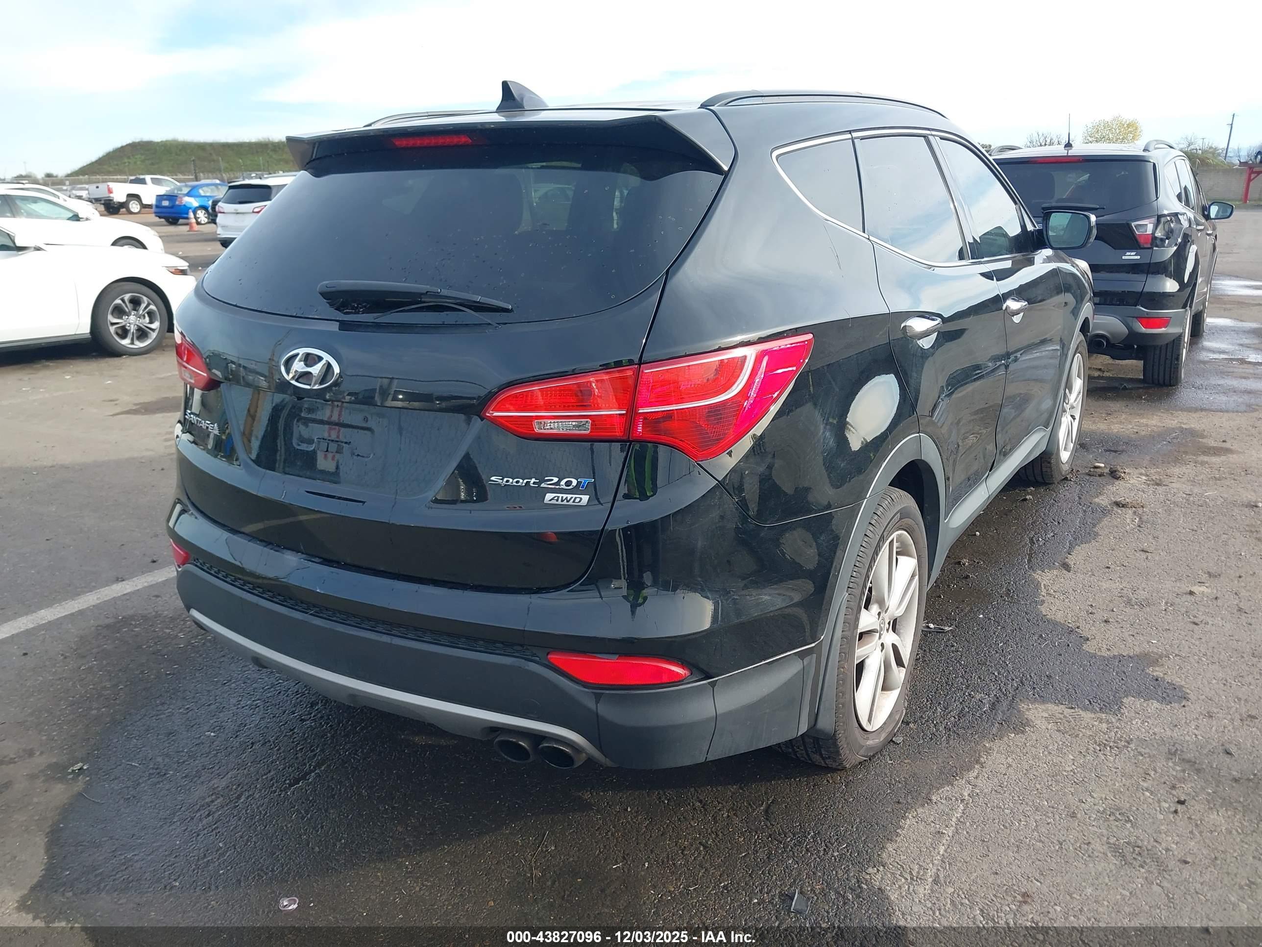 HYUNDAI SANTA image 4