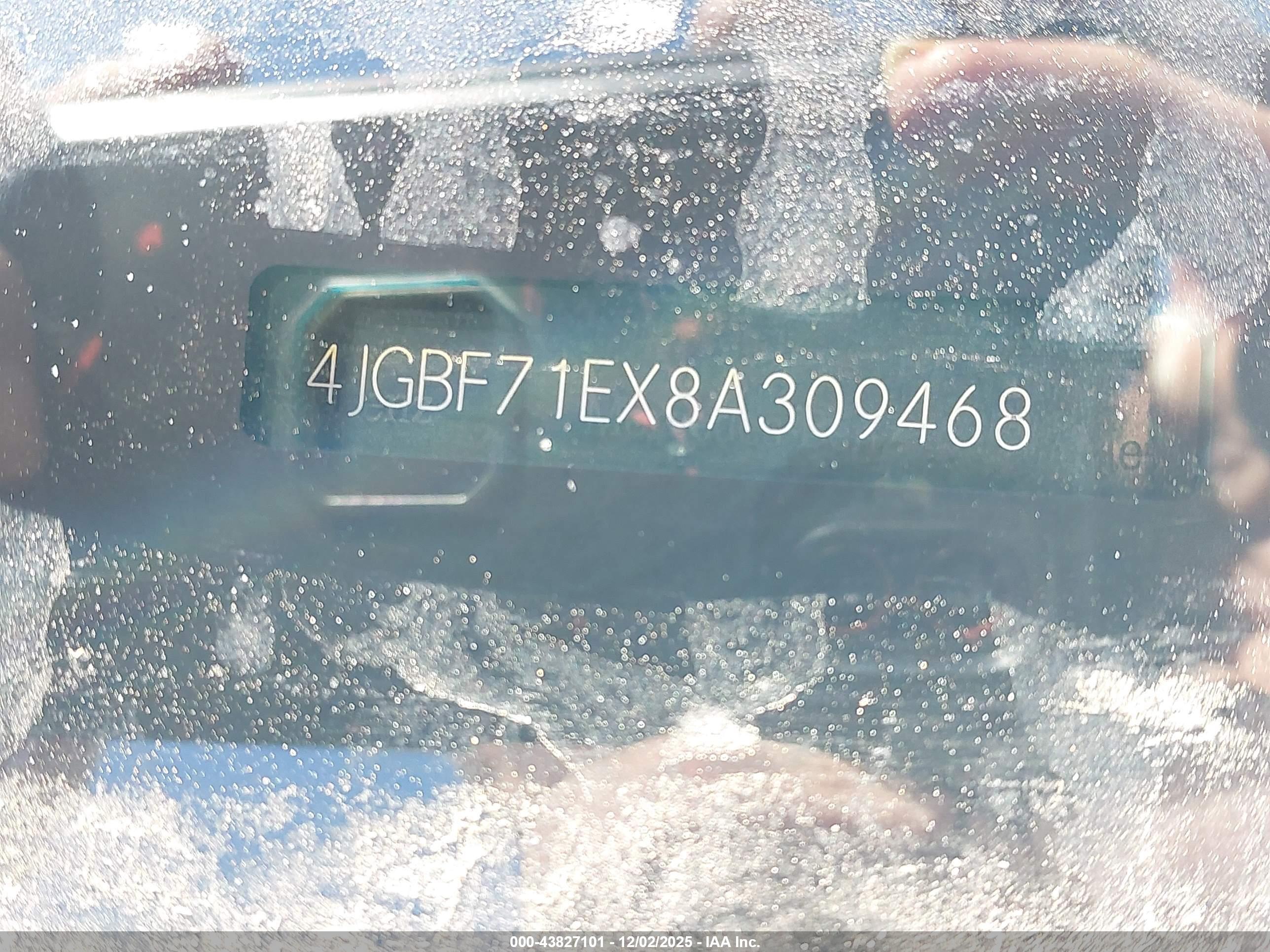 MERCEDES-BENZ GL image 9
