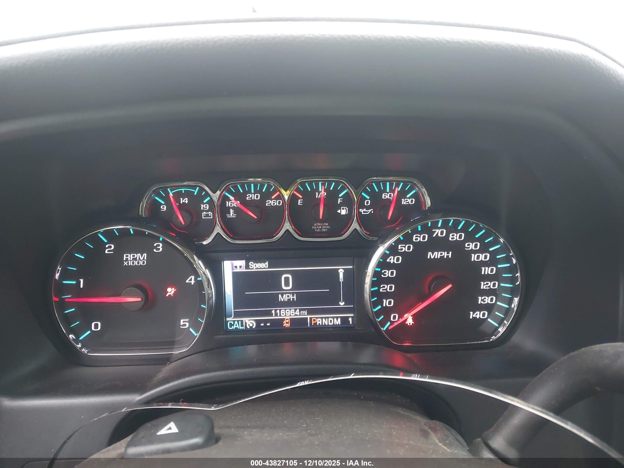 CHEVROLET SILVERADO image 6