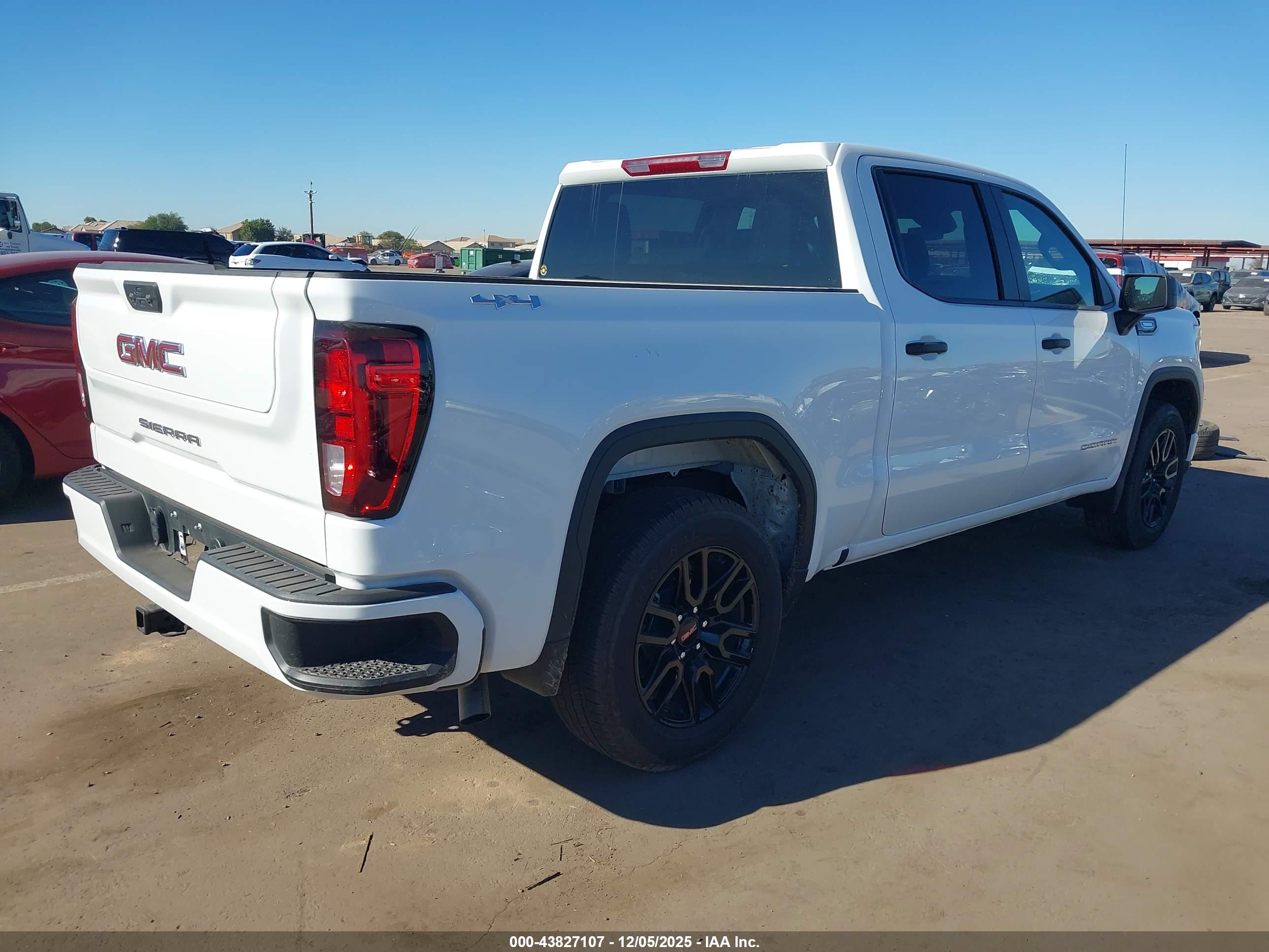 GMC SIERRA image 4