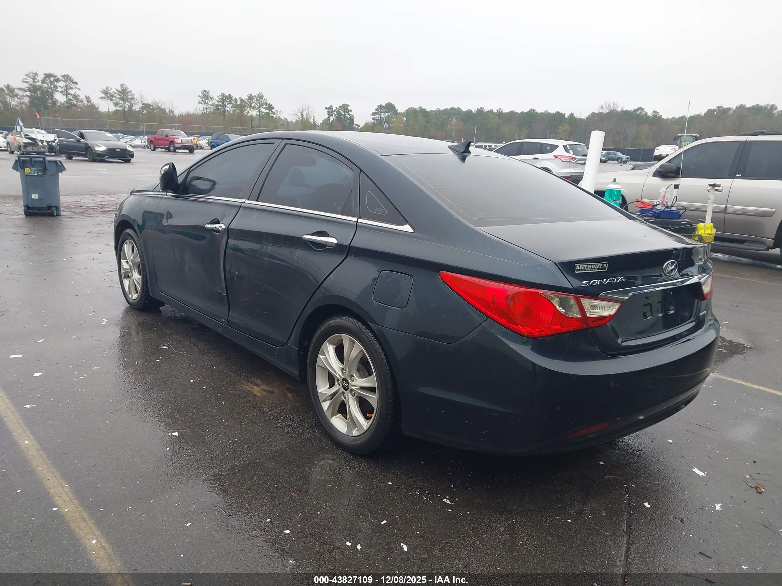 HYUNDAI SONATA image 3