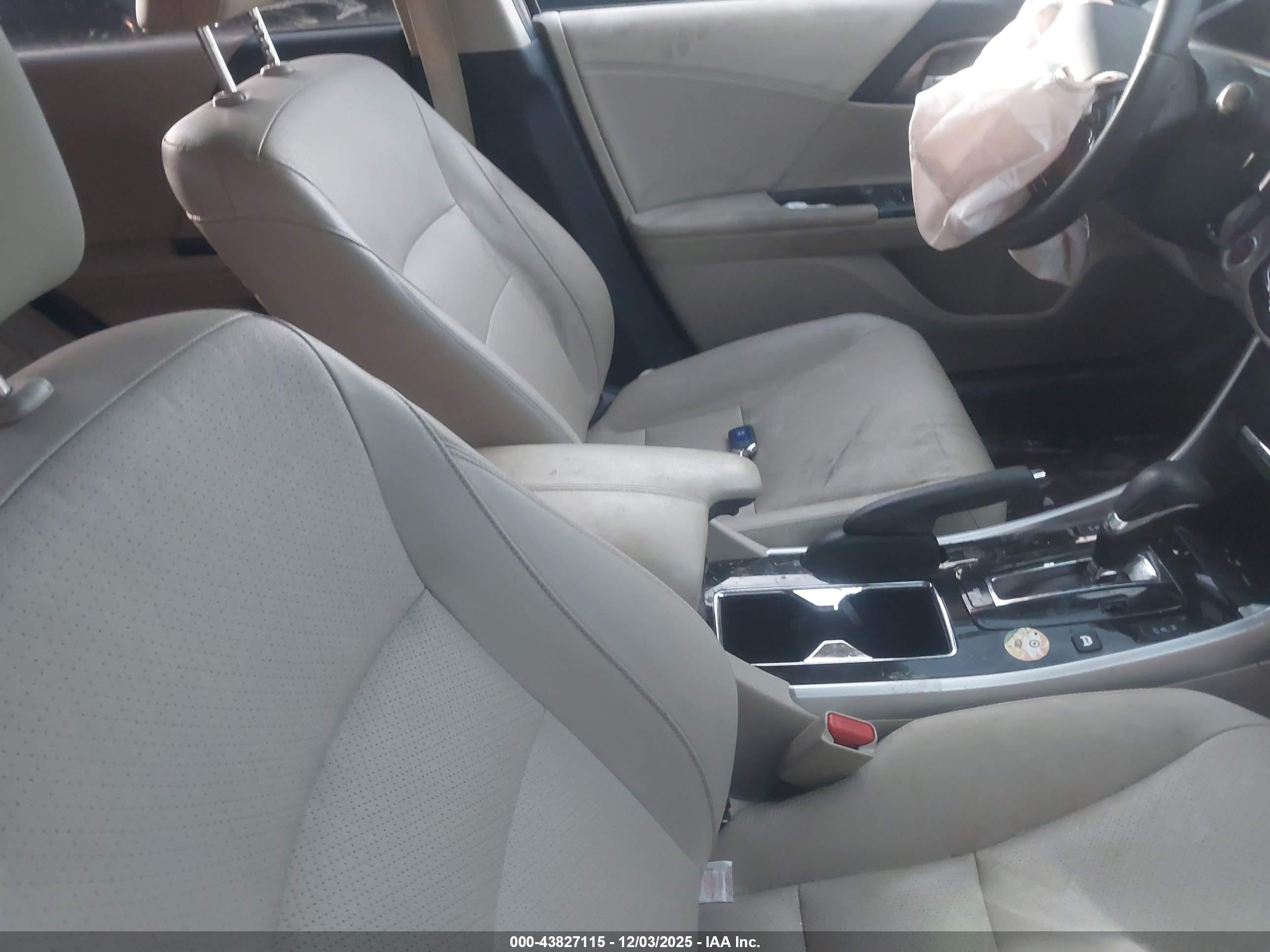 HONDA ACCORD image 5