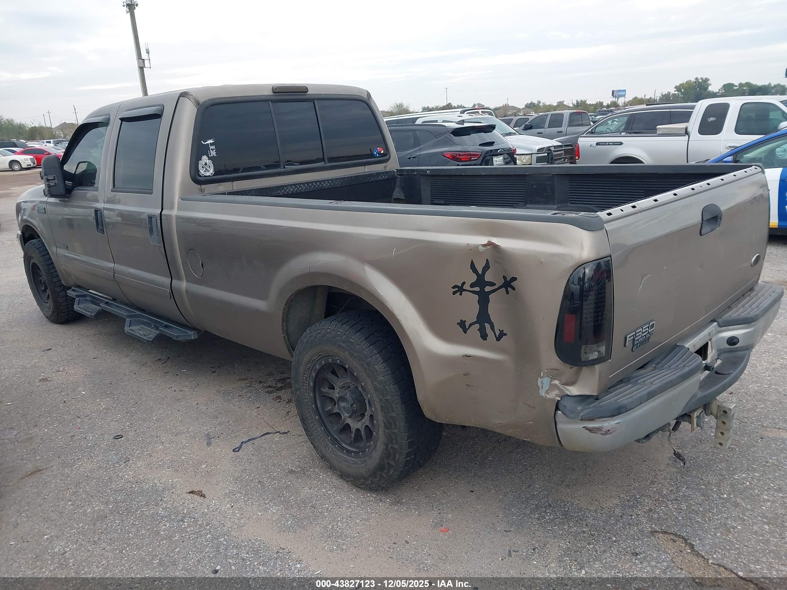 FORD F-350 image 3
