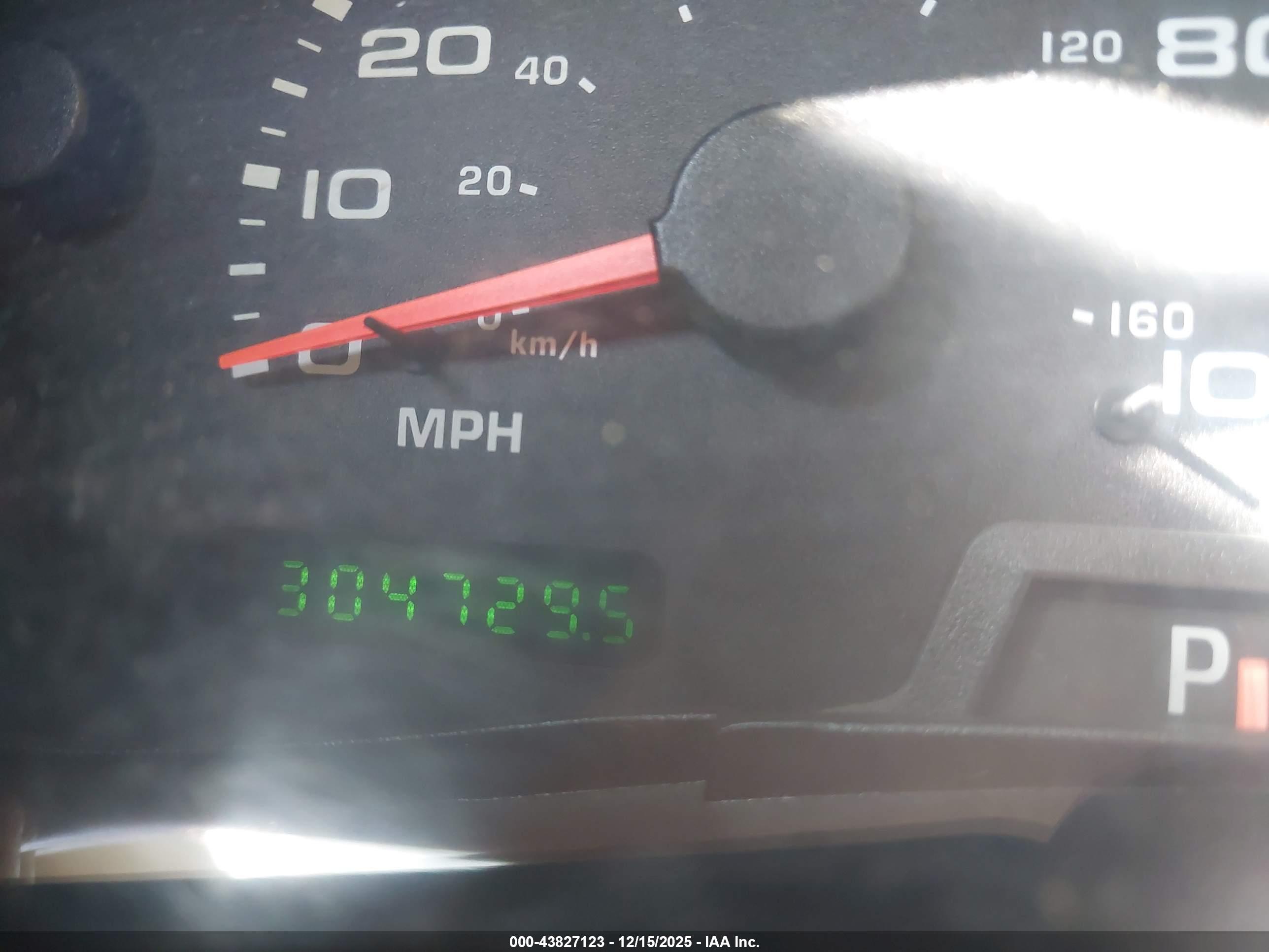 FORD F-350 image 7
