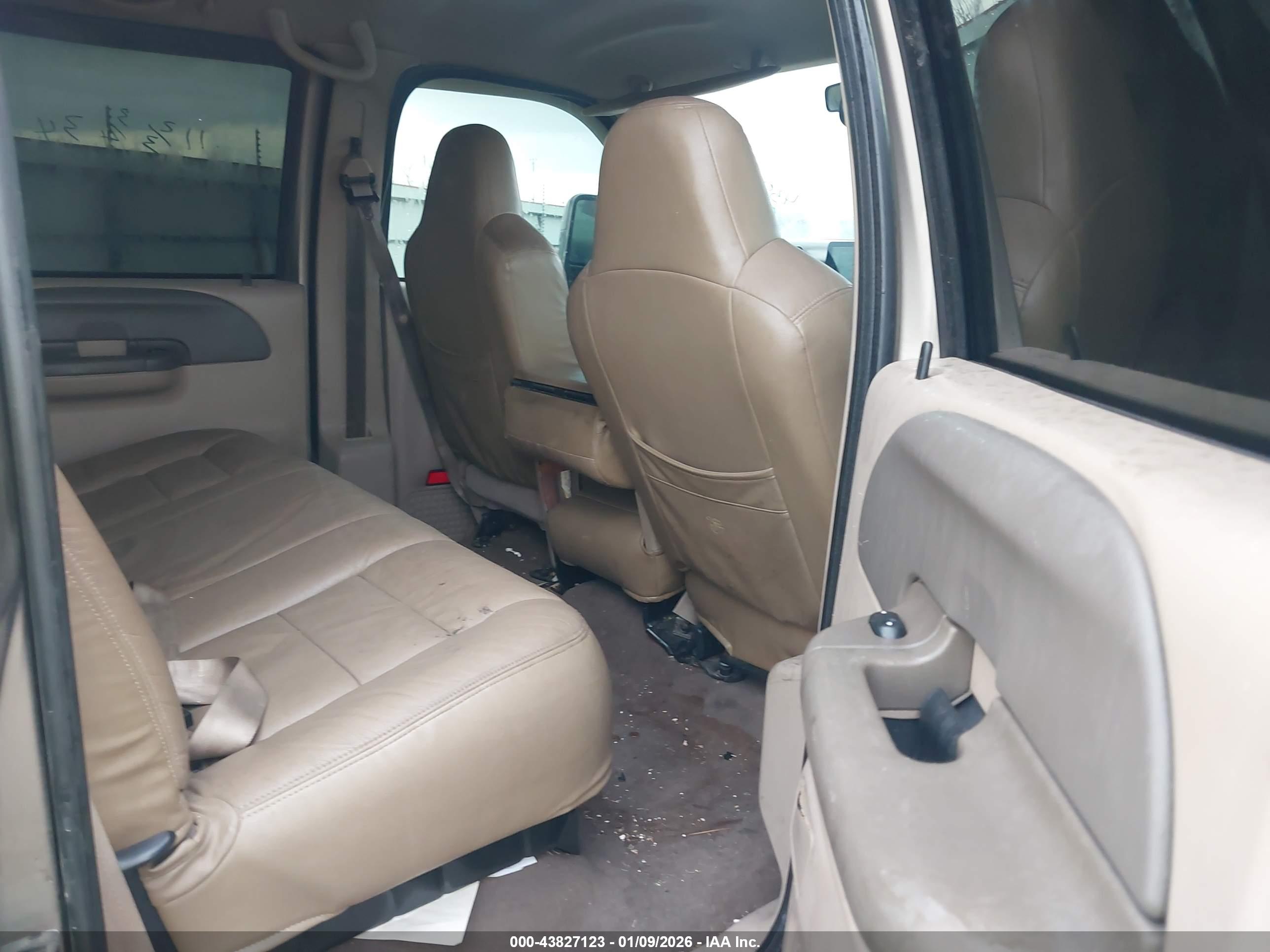 FORD F-350 image 8