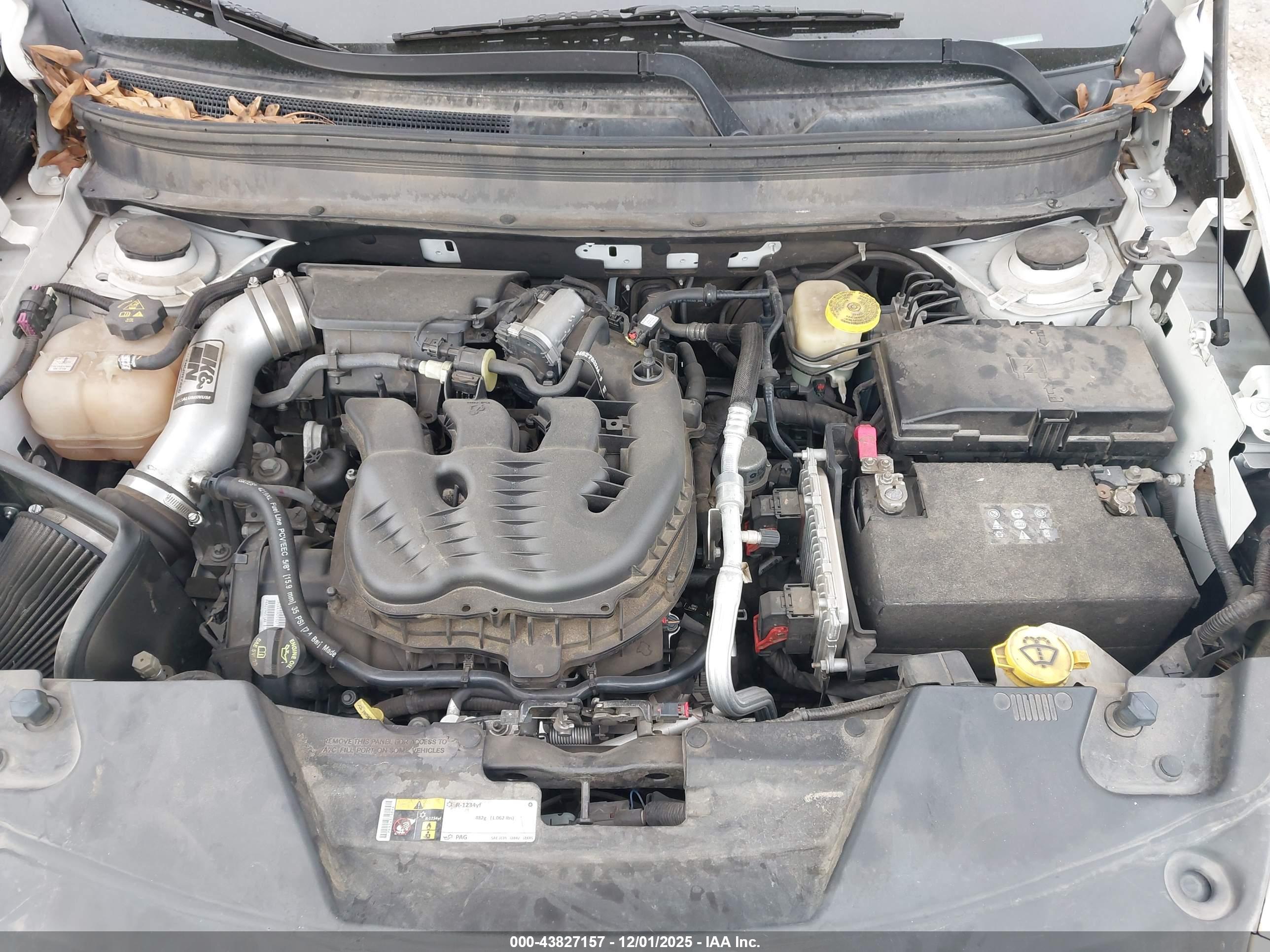 JEEP CHEROKEE image 10