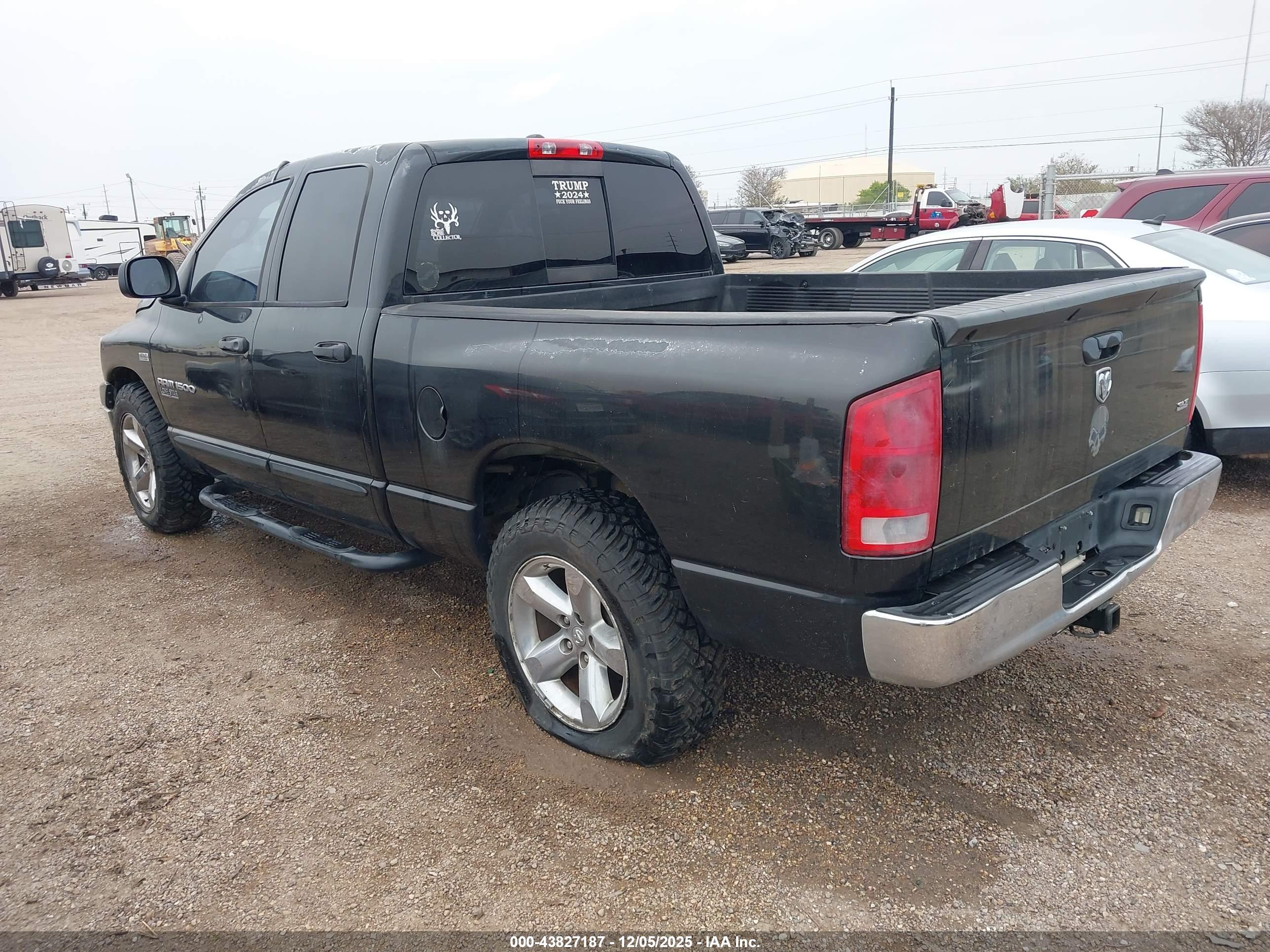 DODGE RAM image 3