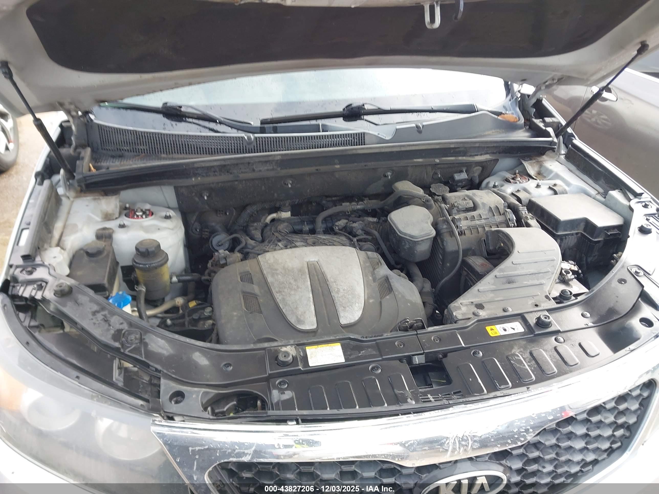 KIA SORENTO image 10