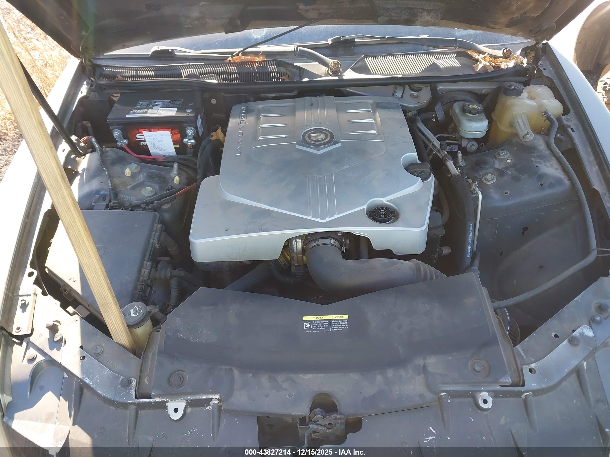 CADILLAC STS image 10