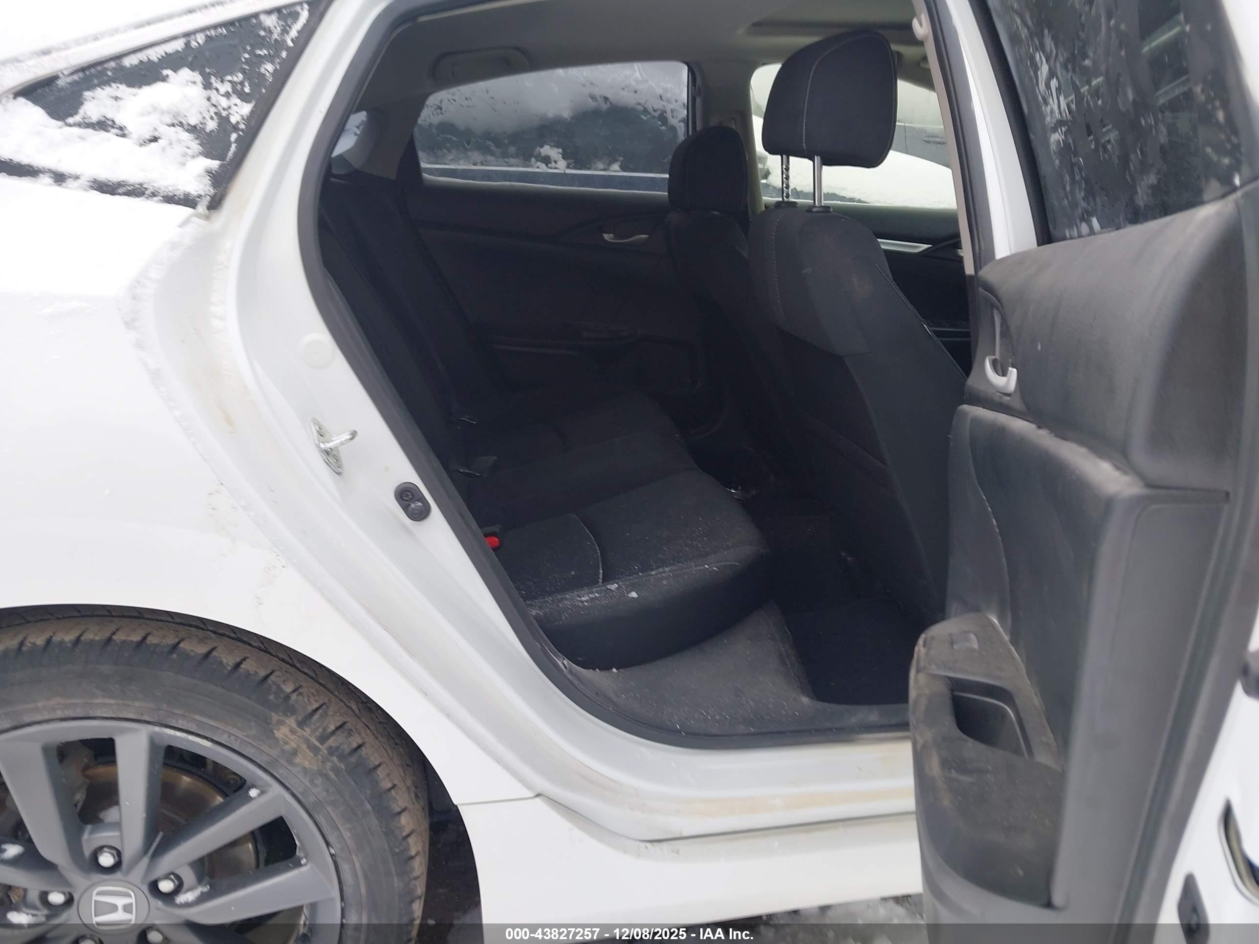 HONDA CIVIC image 8