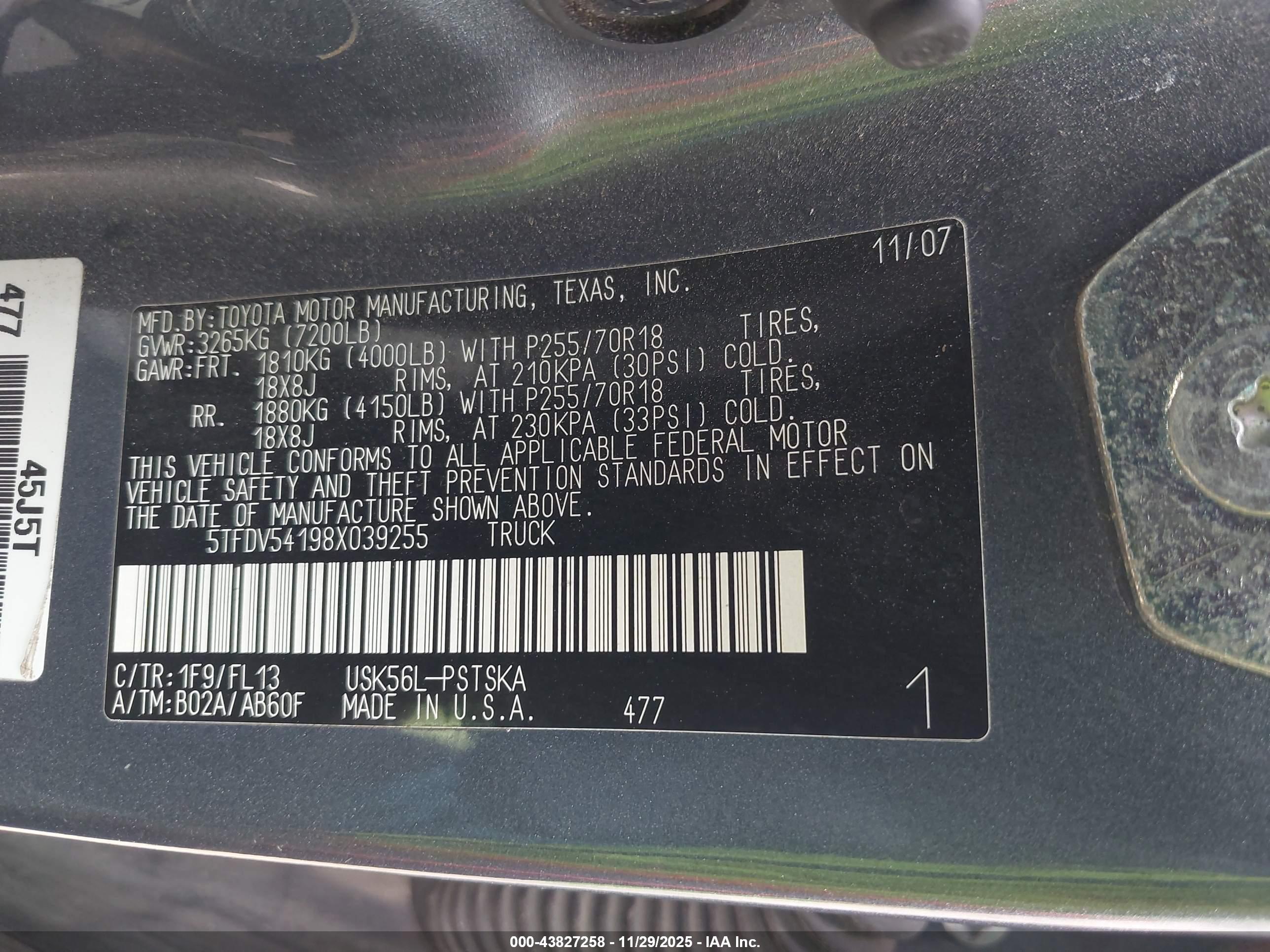 TOYOTA TUNDRA image 9