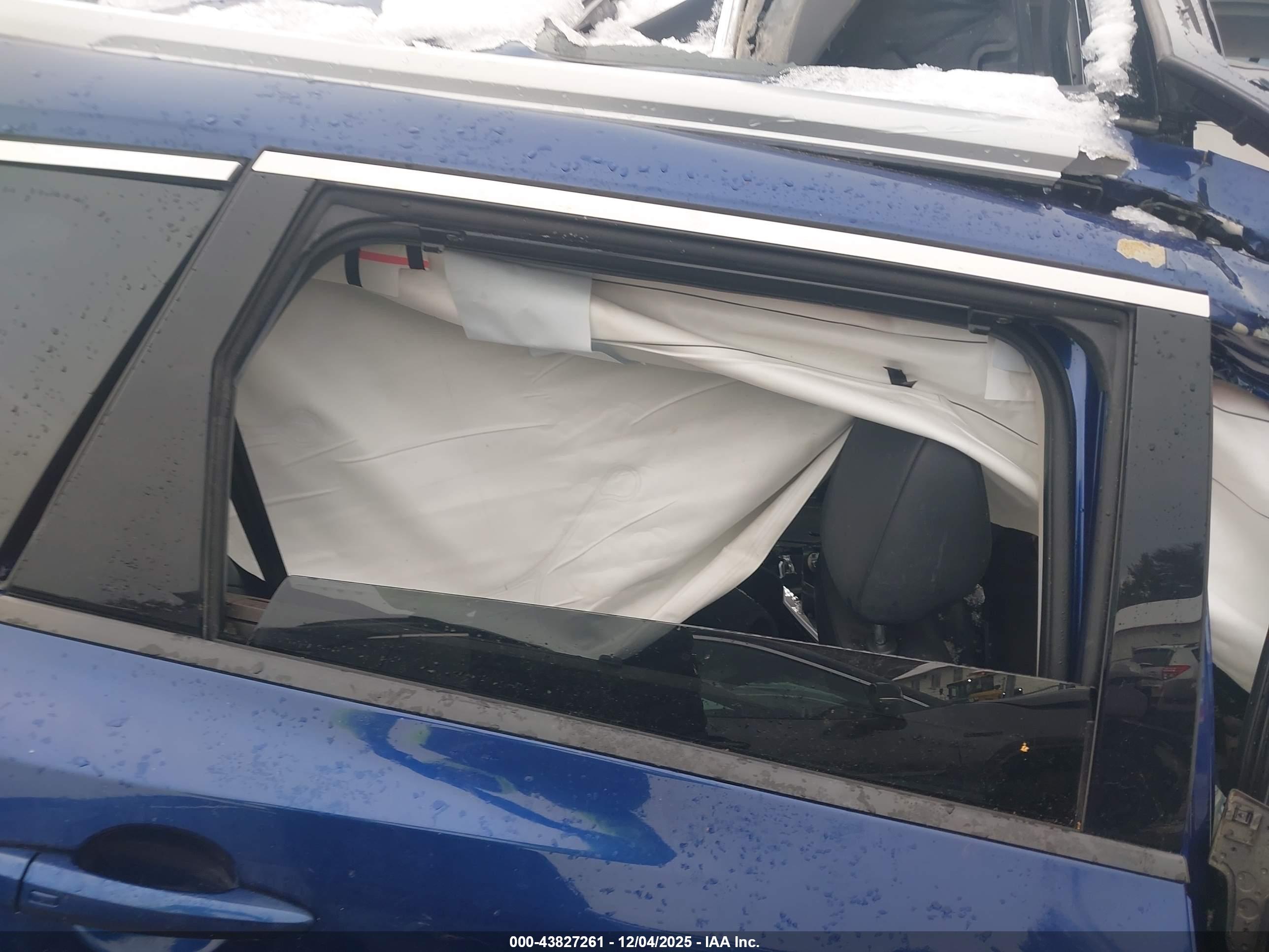 NISSAN ROGUE image 8
