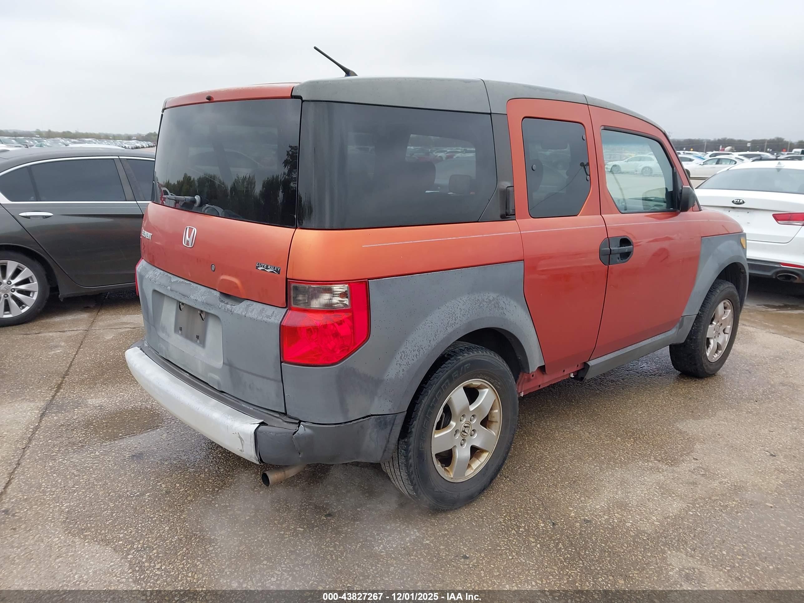 HONDA ELEMENT image 4