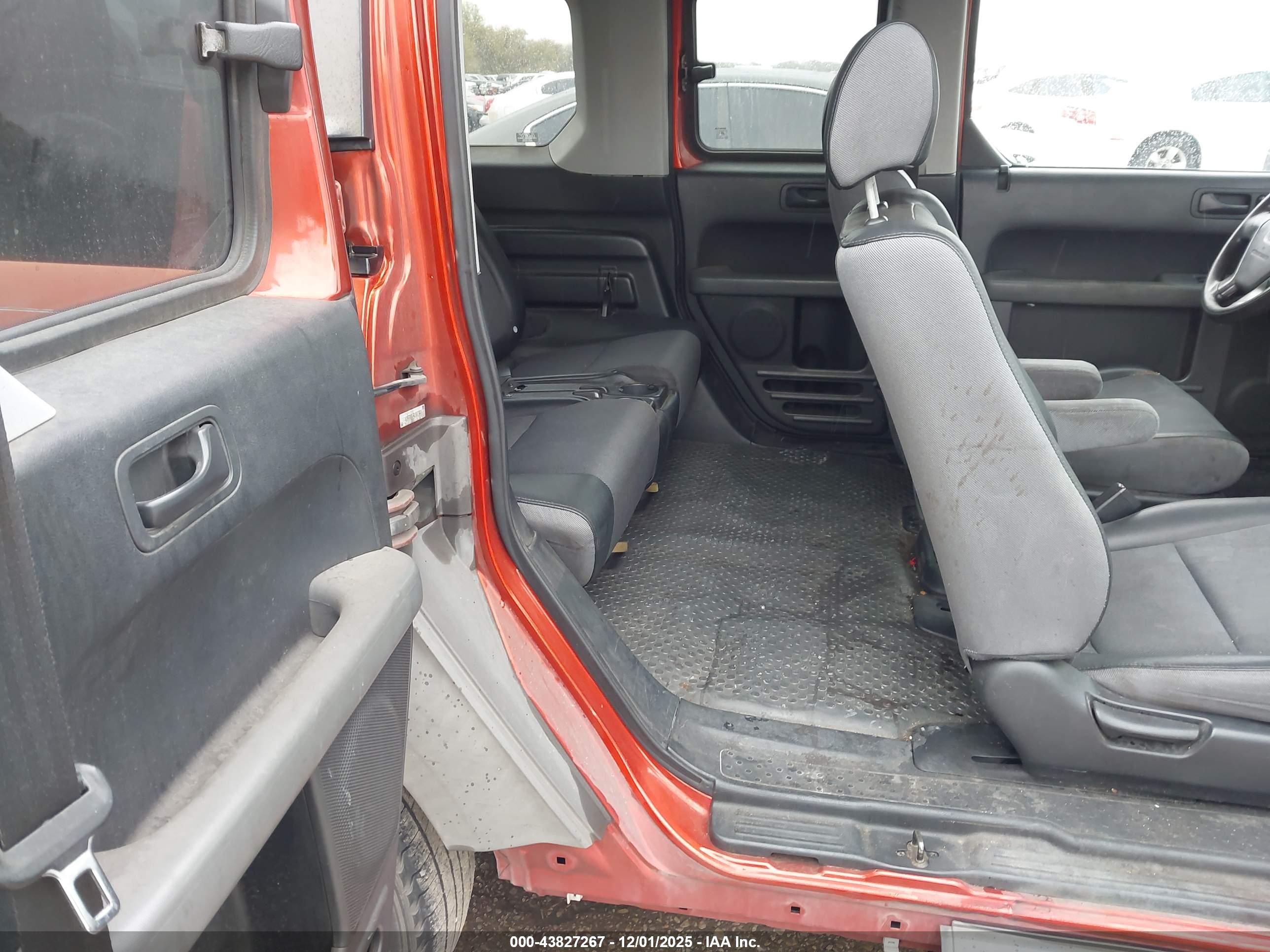HONDA ELEMENT image 8