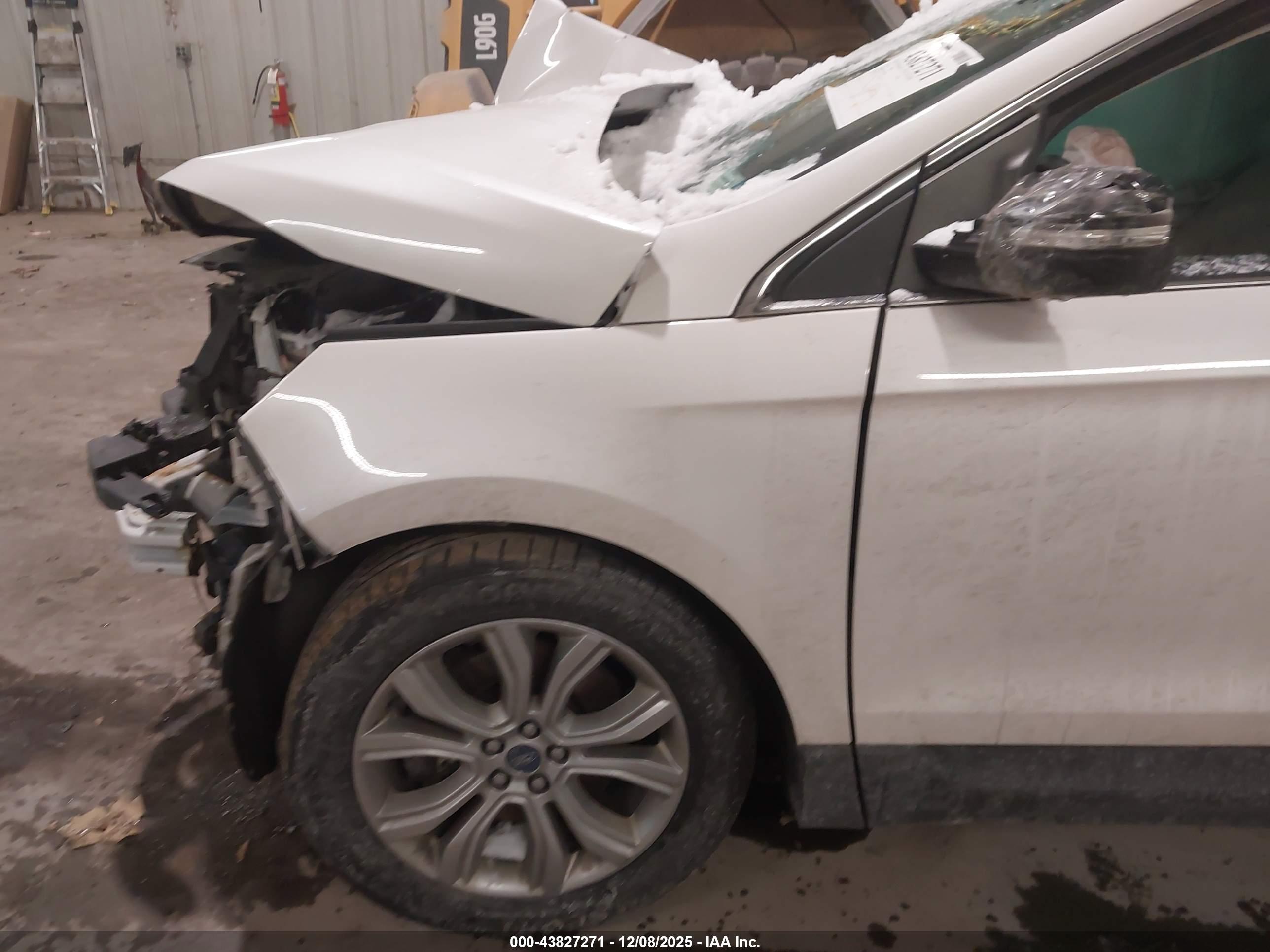 FORD EDGE image 6