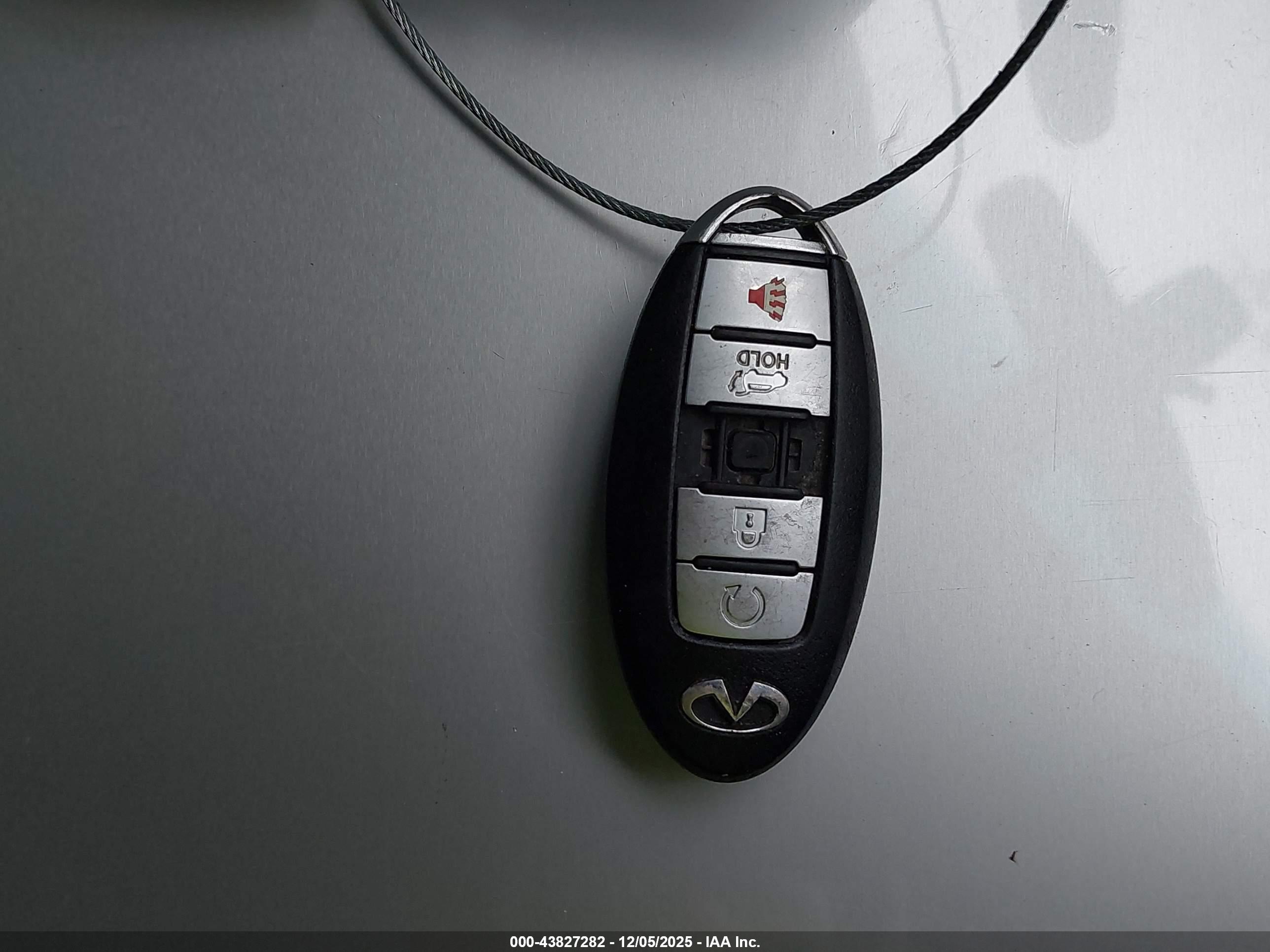 INFINITI QX60 image 11