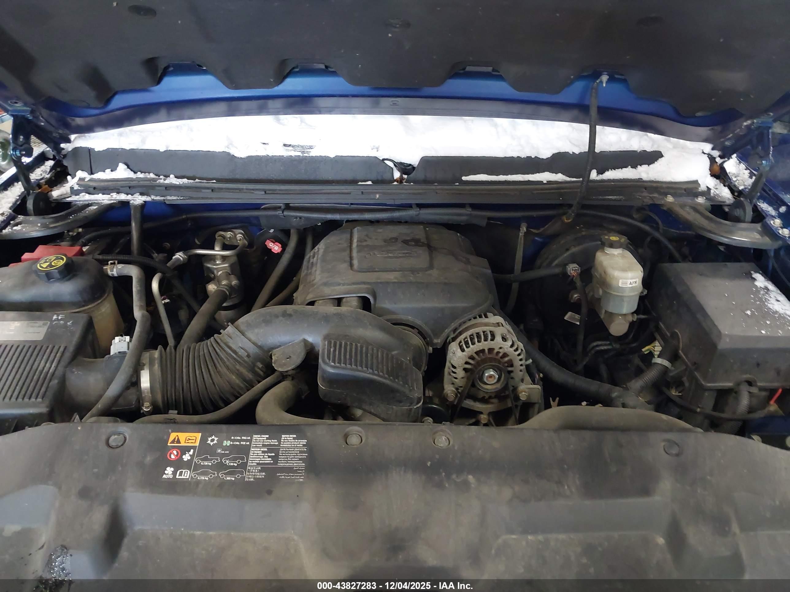 CHEVROLET SILVERADO image 10
