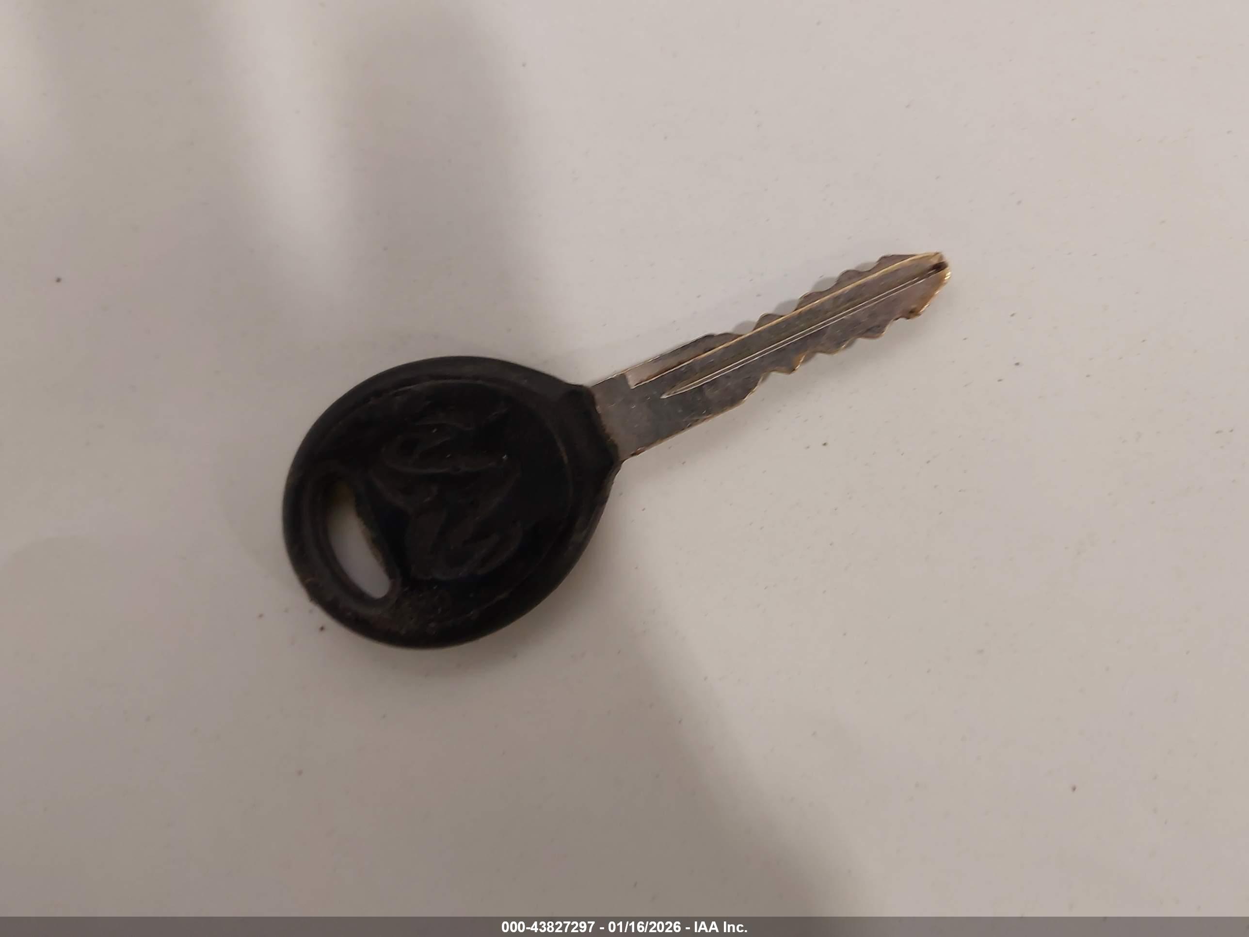 DODGE DAKOTA image 11