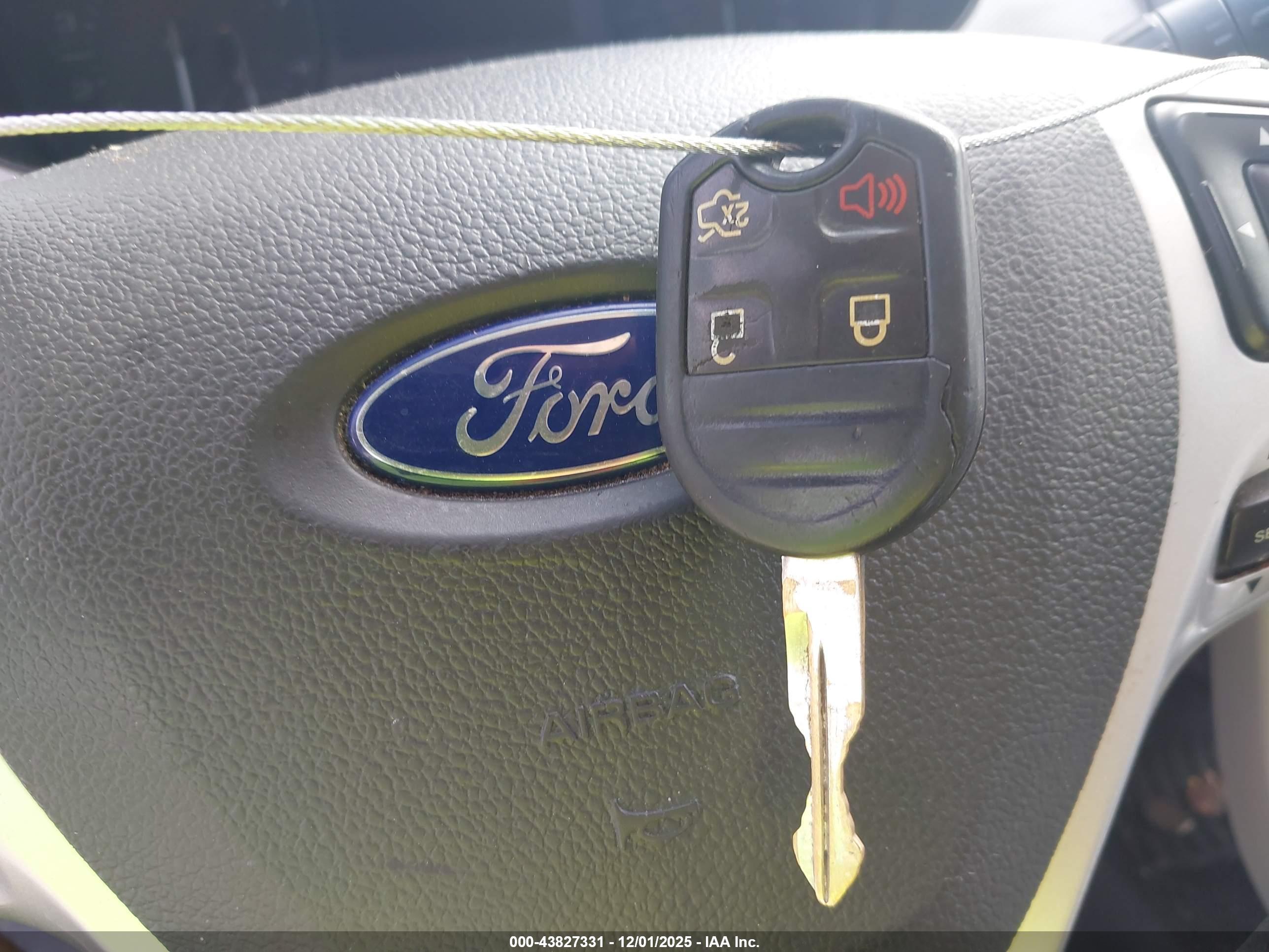 FORD EDGE image 11