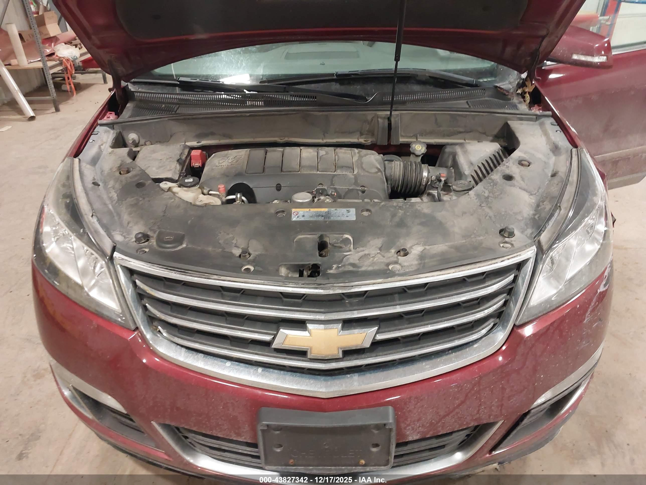 CHEVROLET TRAVERSE image 10