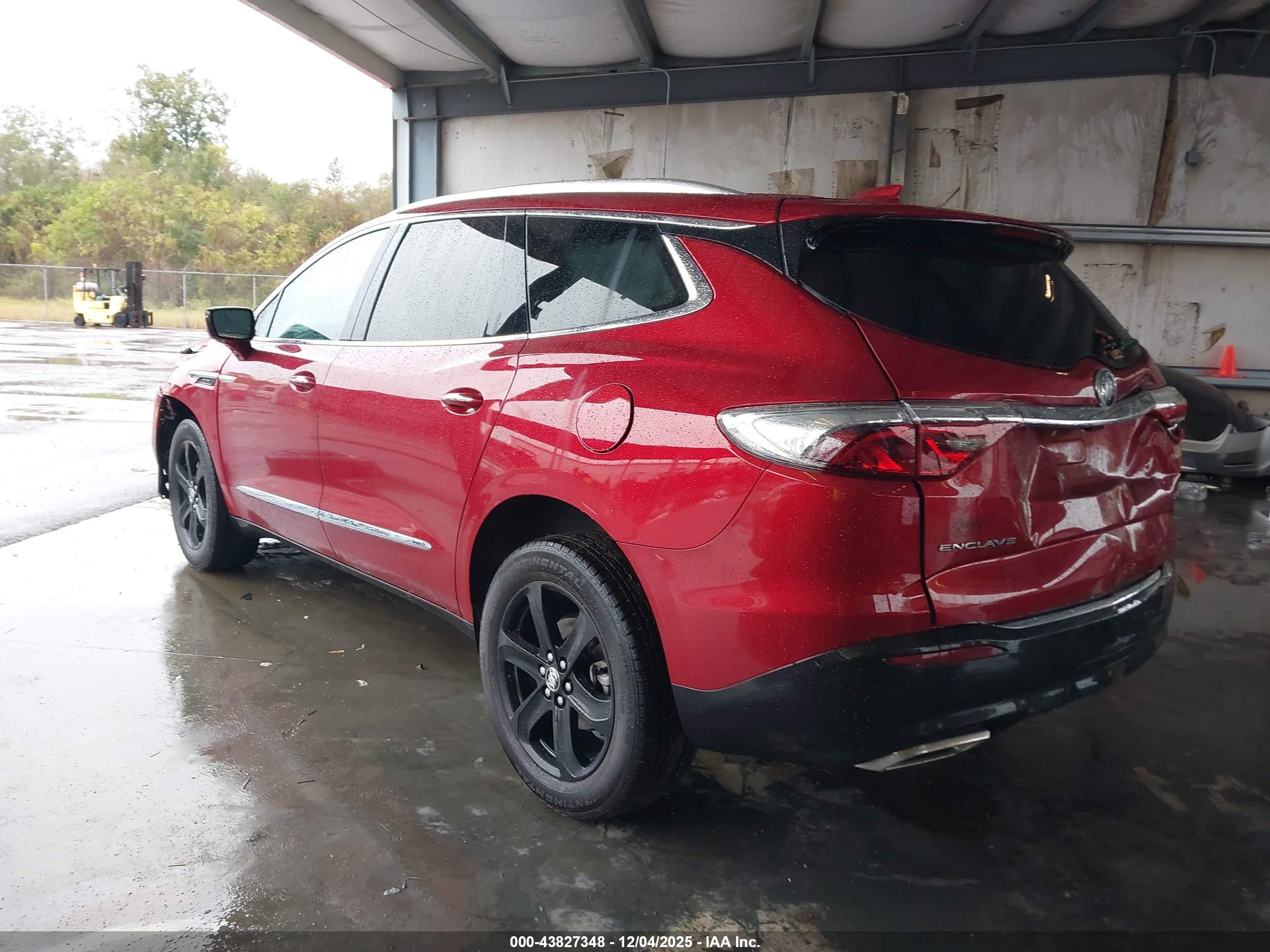 BUICK ENCLAVE image 3