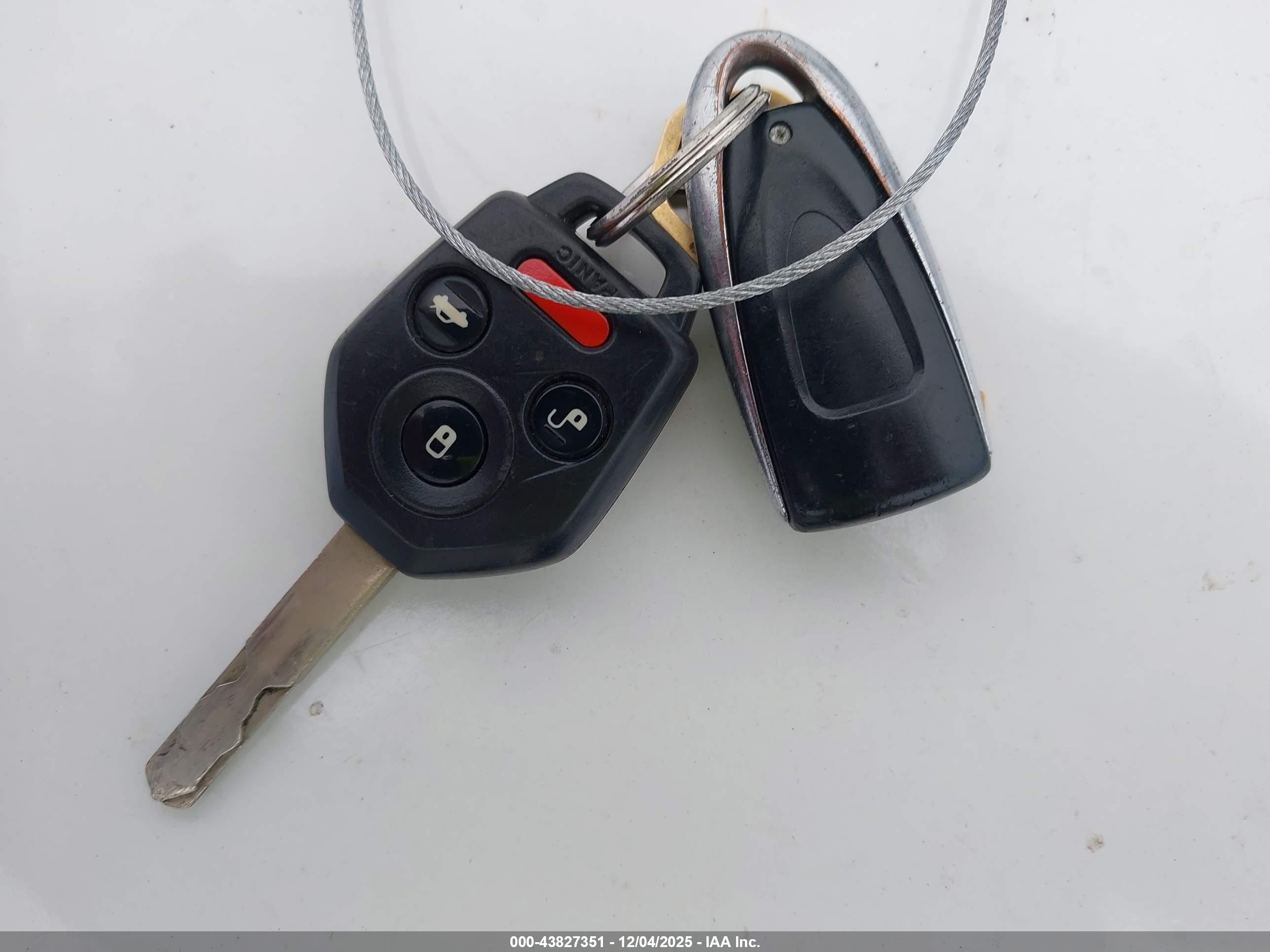 SUBARU LEGACY image 11