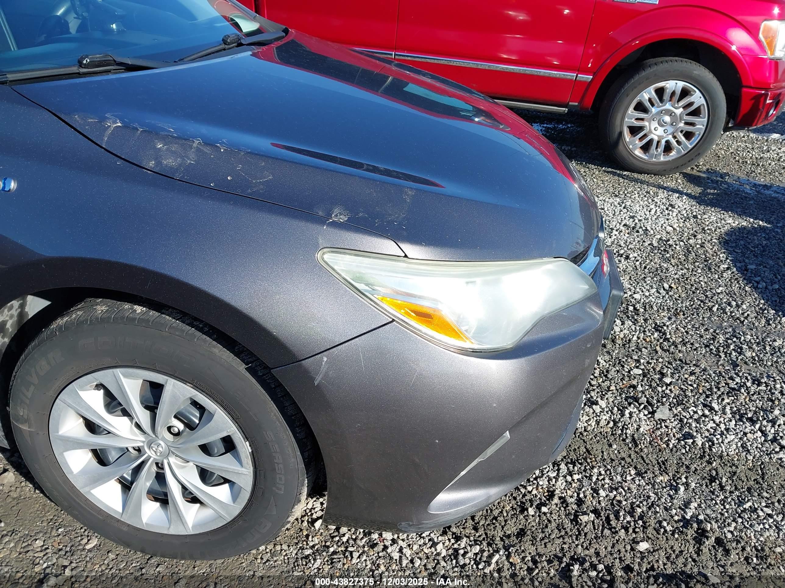 TOYOTA CAMRY image 6