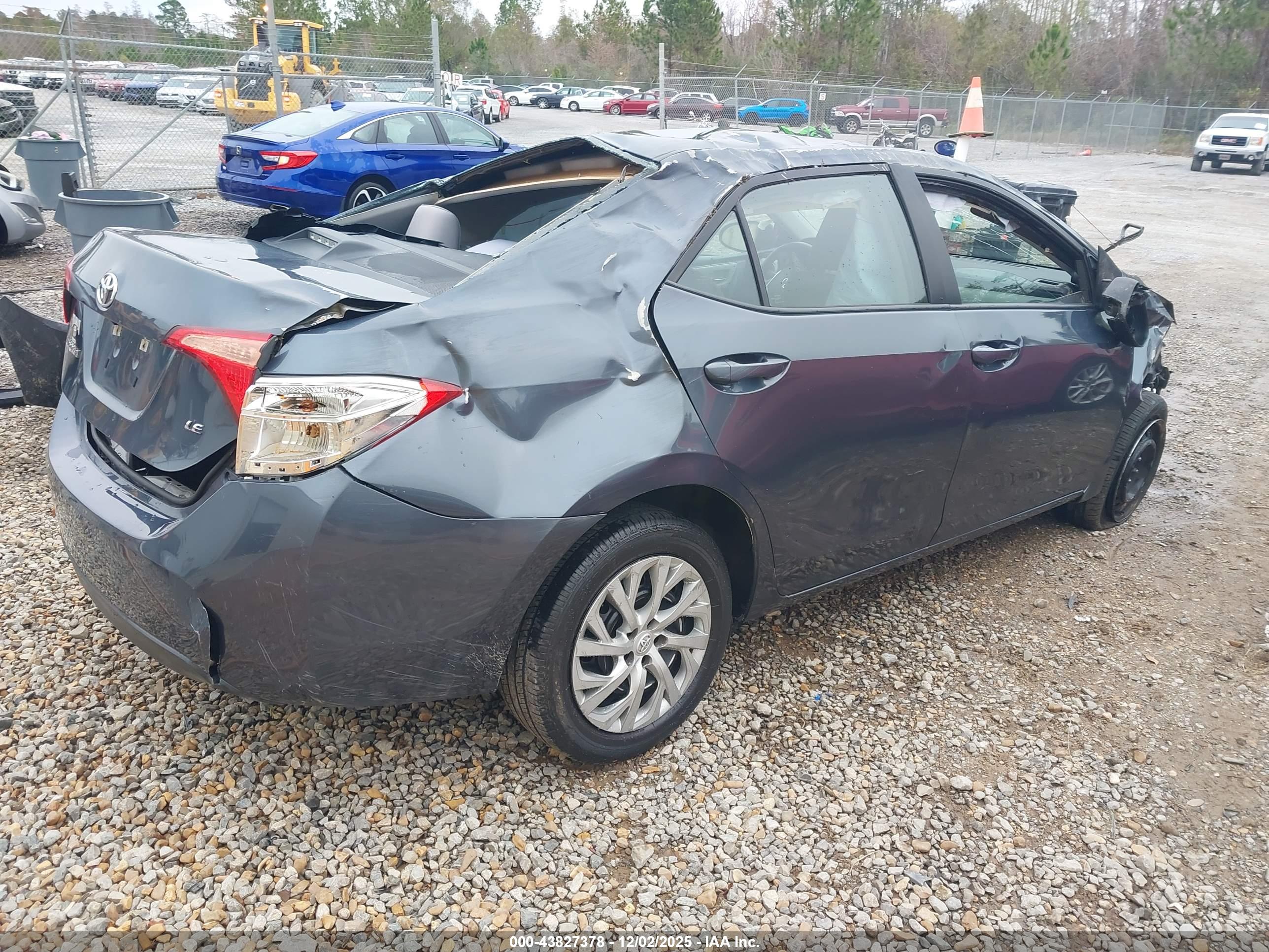 TOYOTA COROLLA image 4