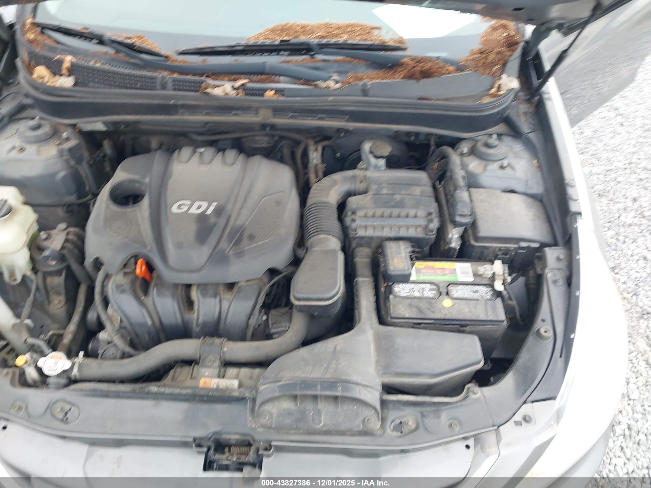 HYUNDAI SONATA image 10