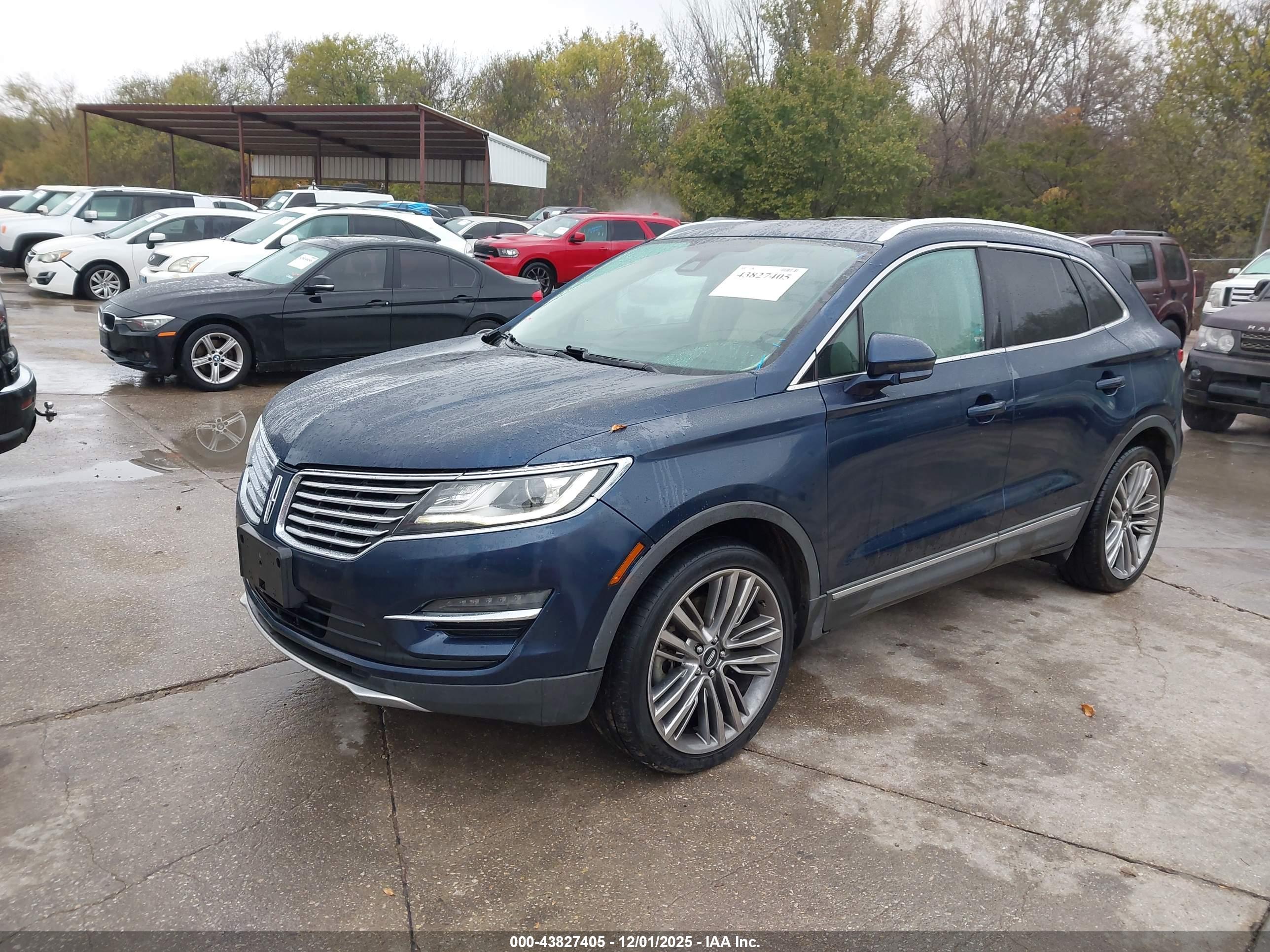 LINCOLN MKC image 2
