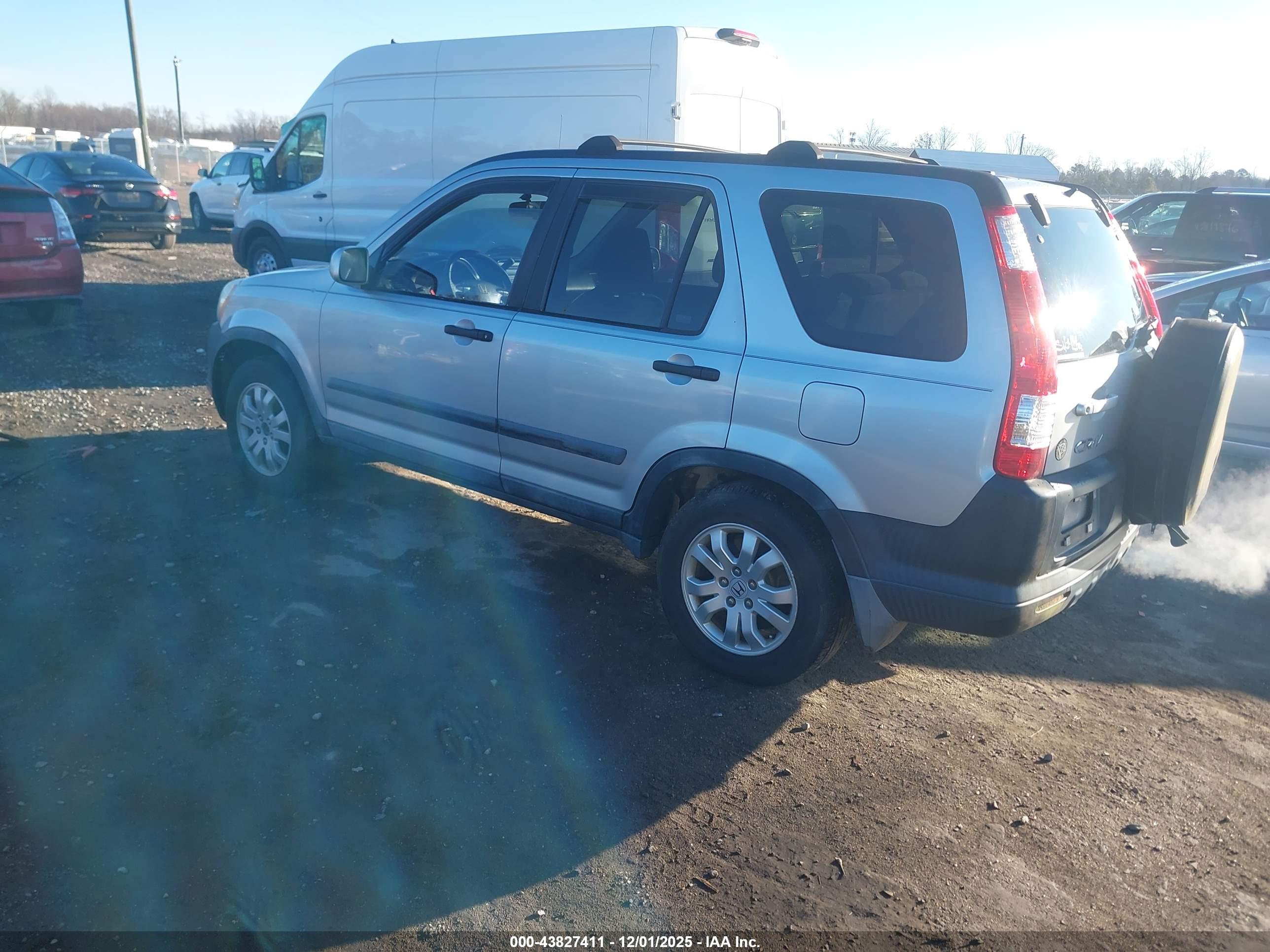 HONDA CR-V image 3
