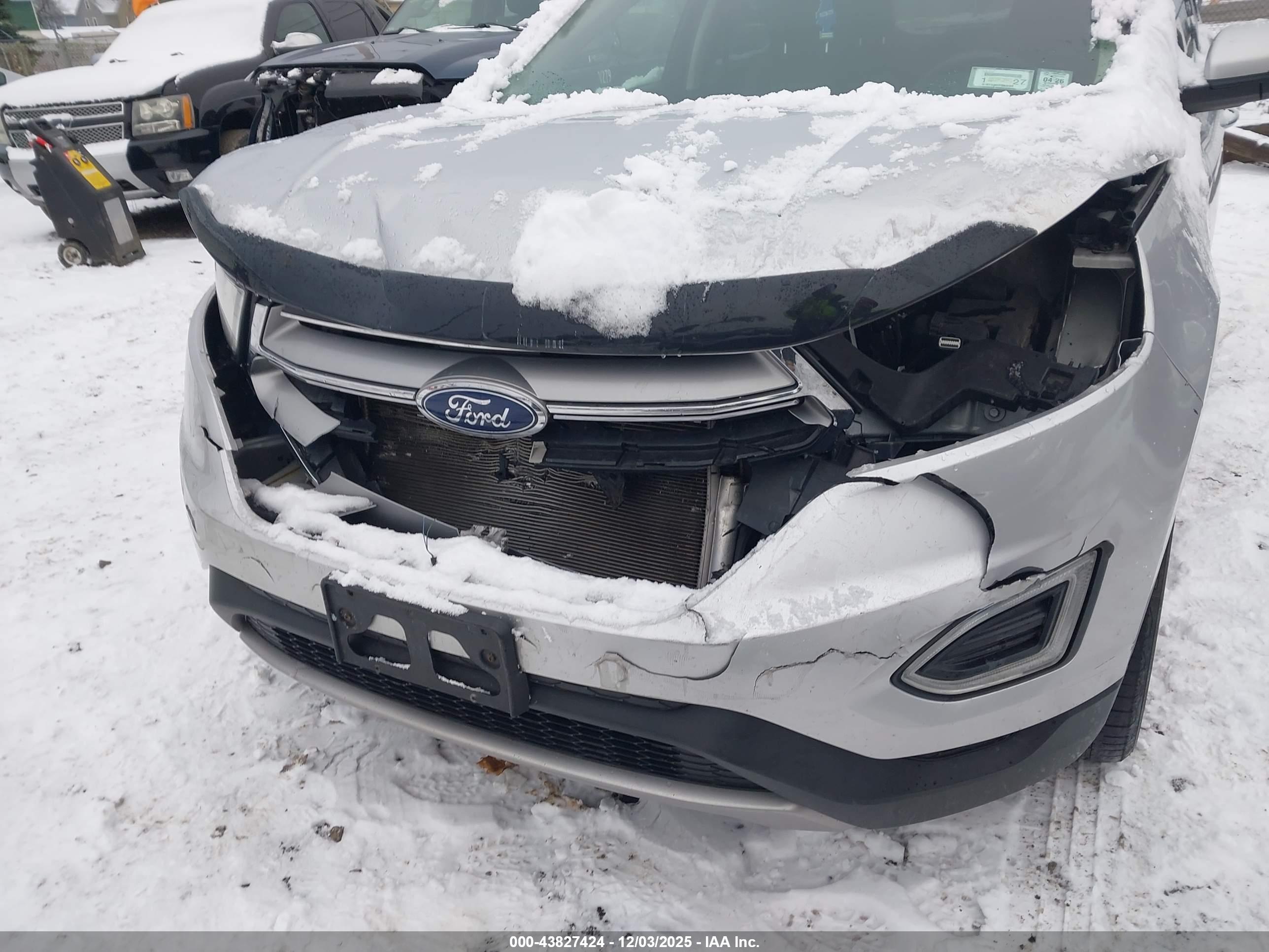 FORD EDGE image 6