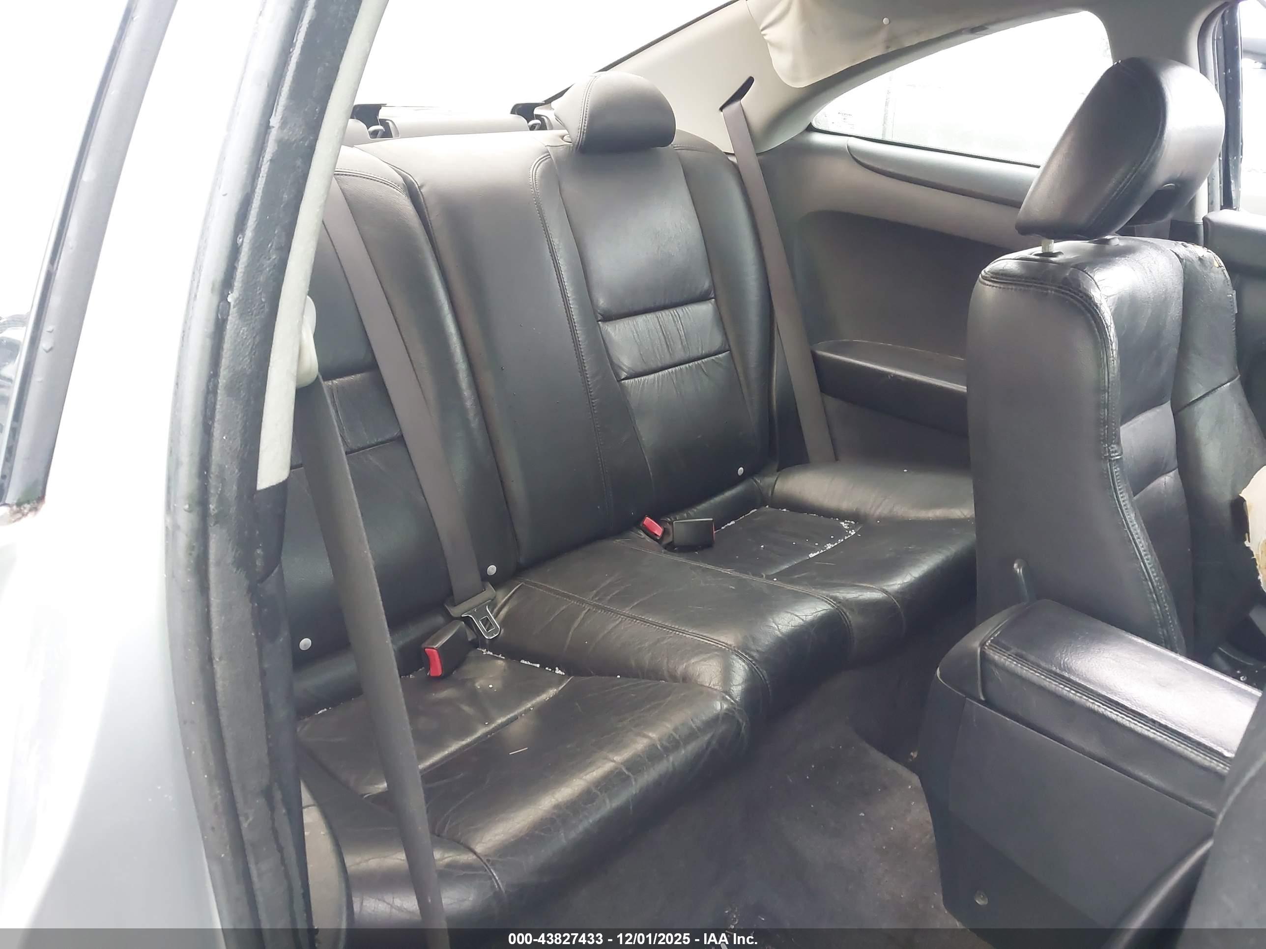 HONDA ACCORD image 8