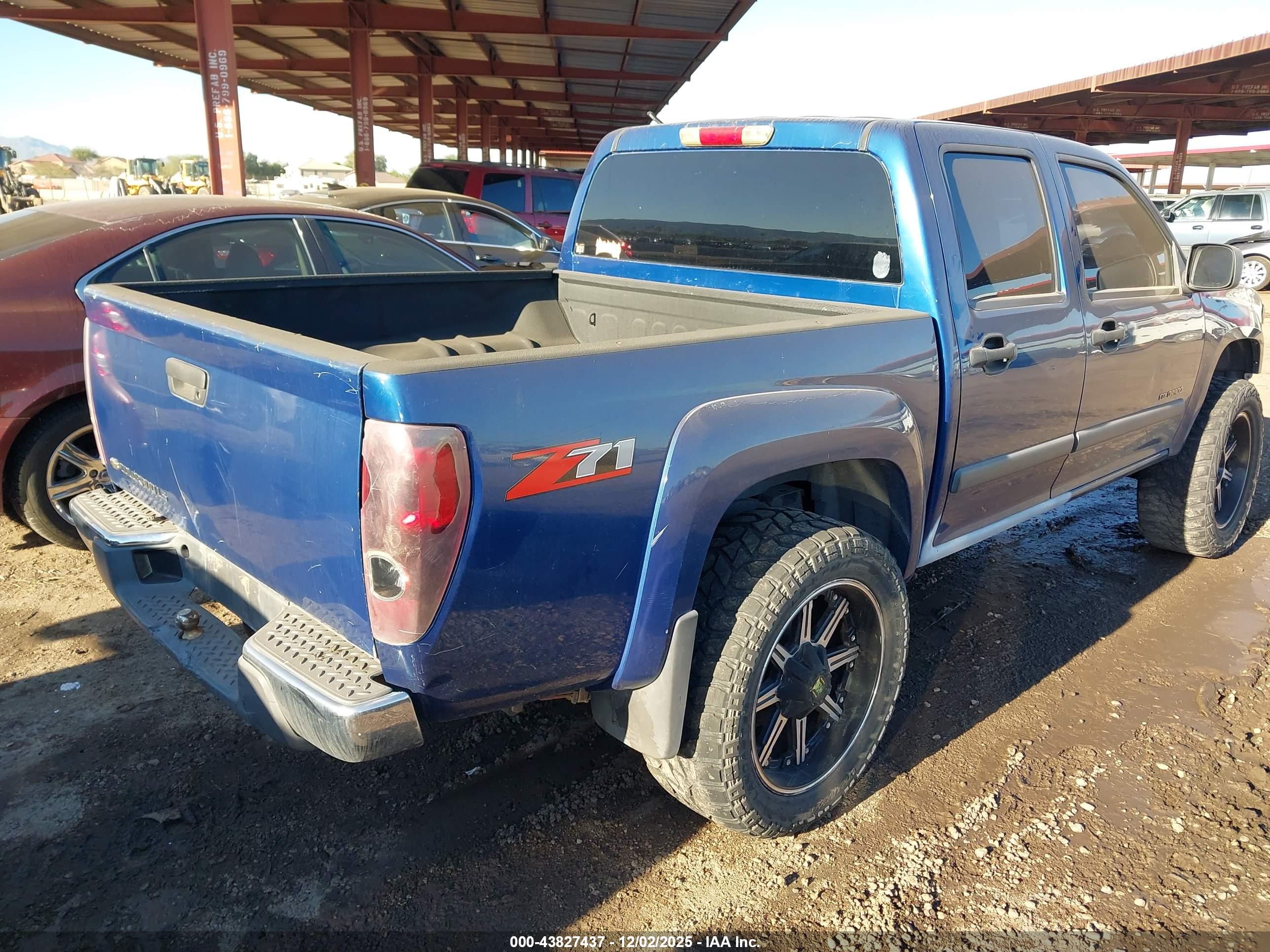 CHEVROLET COLORADO image 4