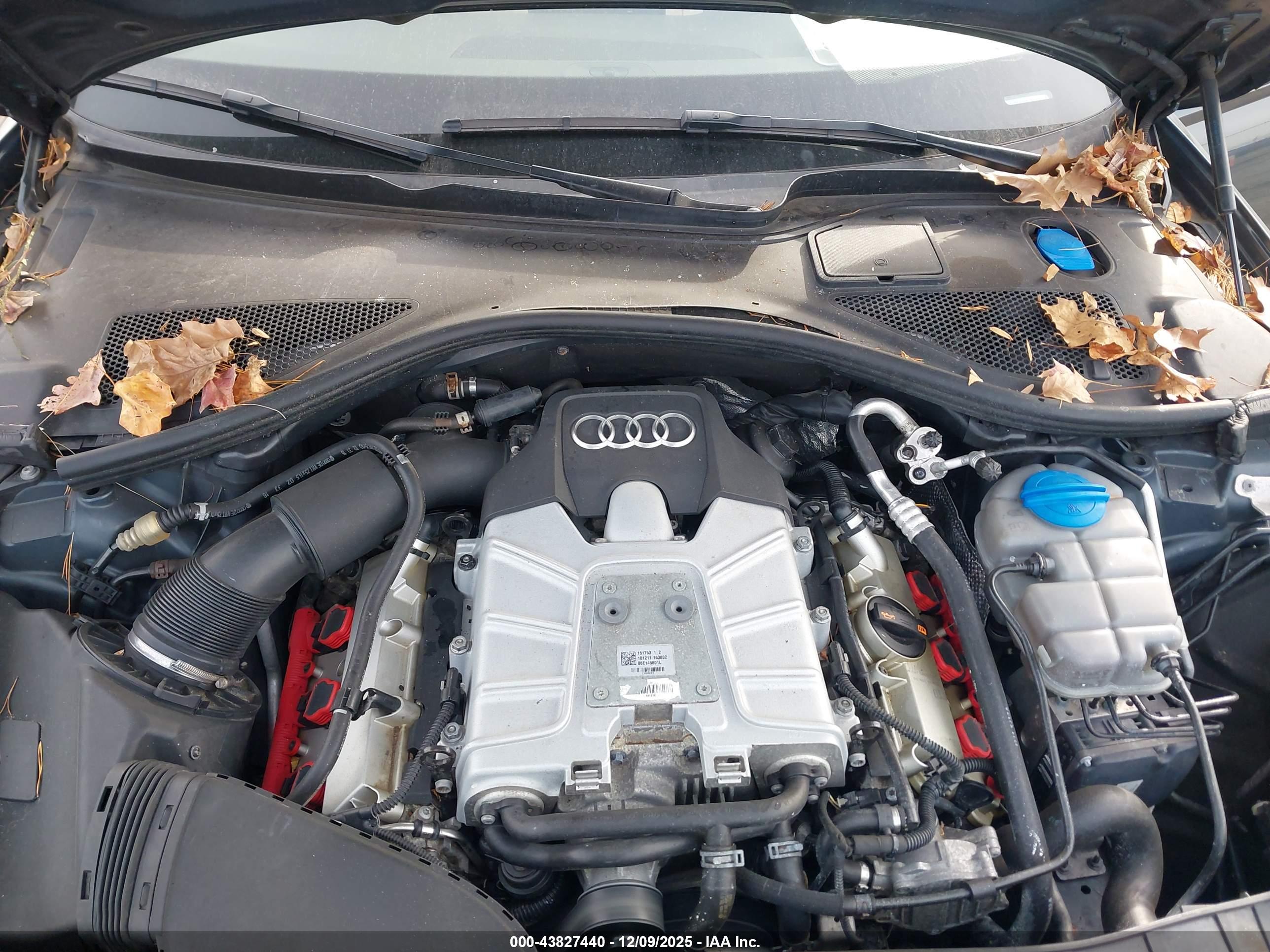 AUDI A6 image 10