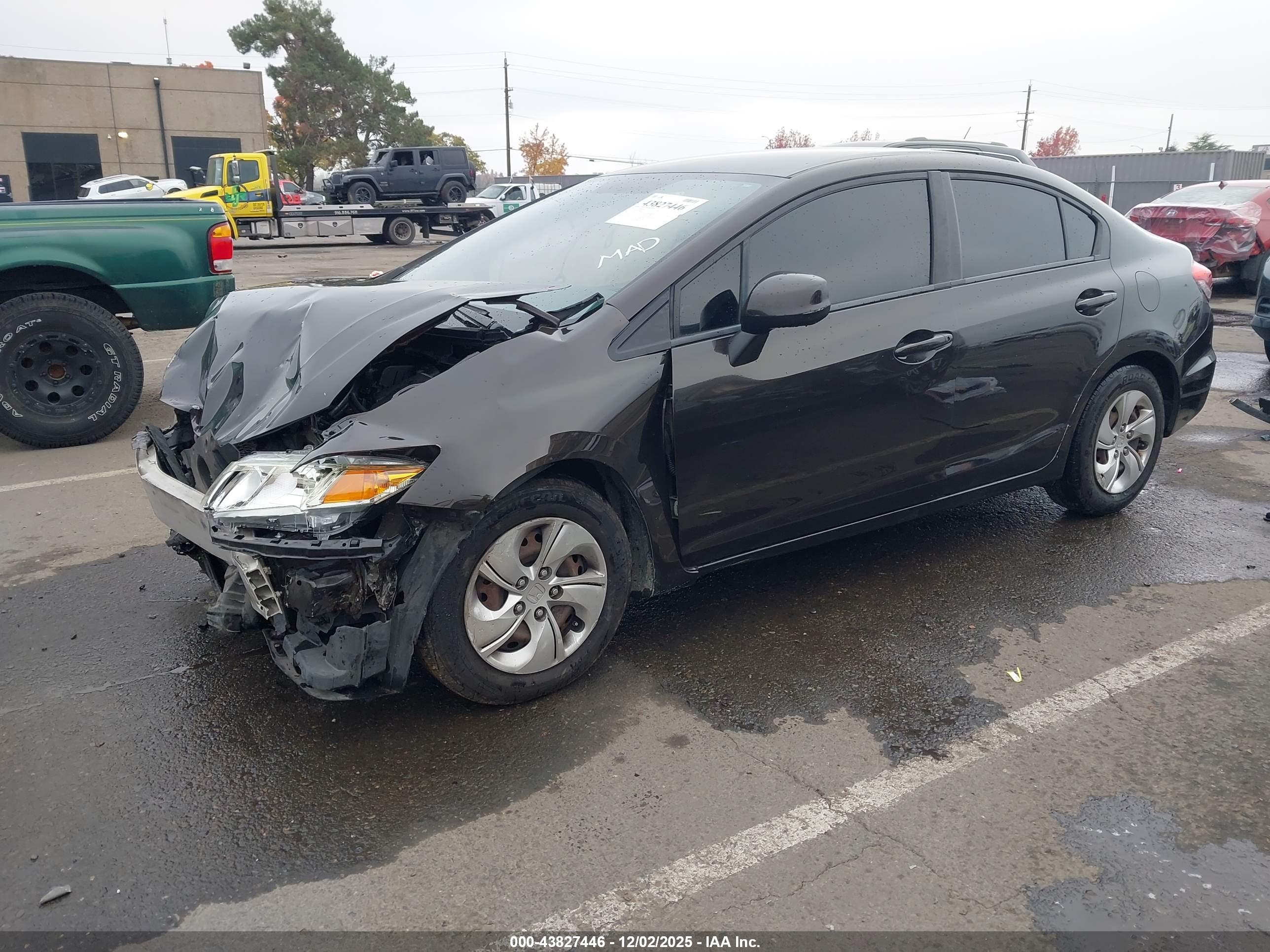 HONDA CIVIC image 2