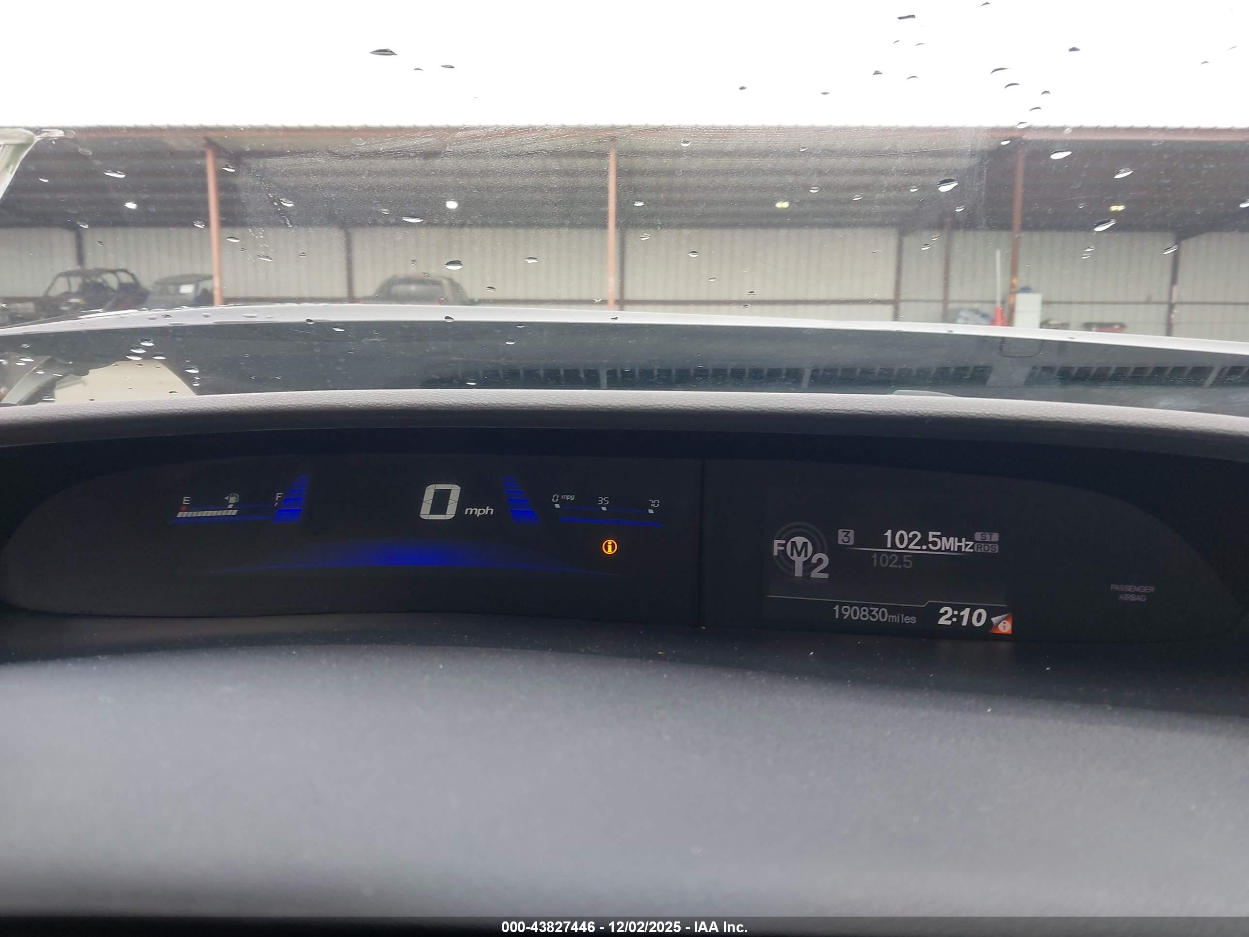 HONDA CIVIC image 7