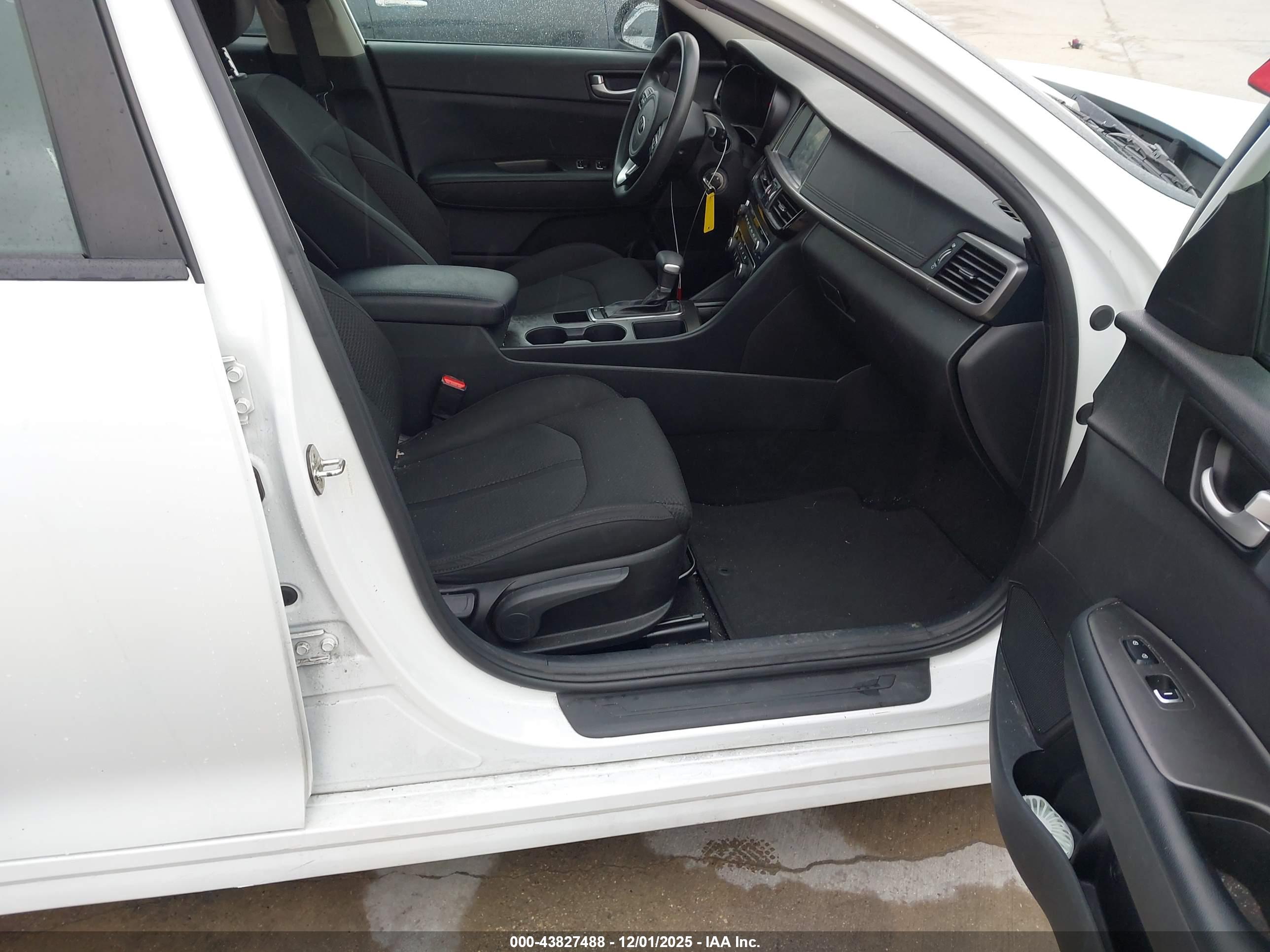 KIA OPTIMA image 5