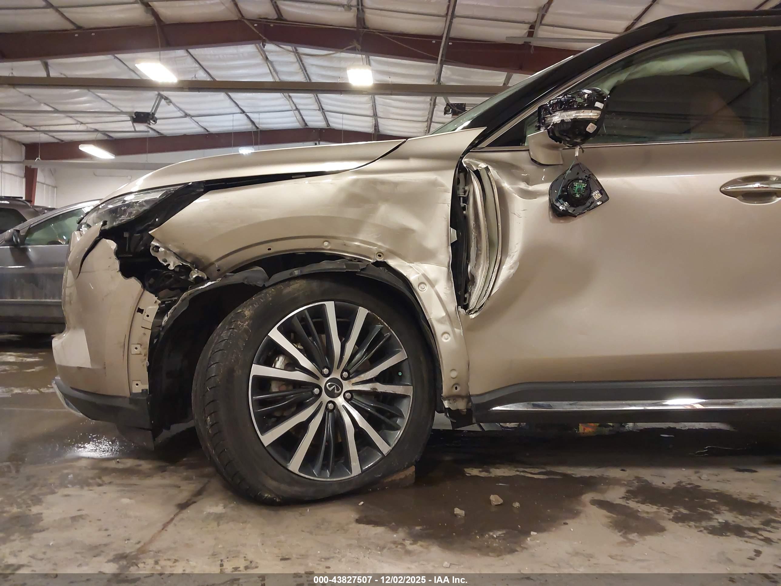 INFINITI QX60 image 6