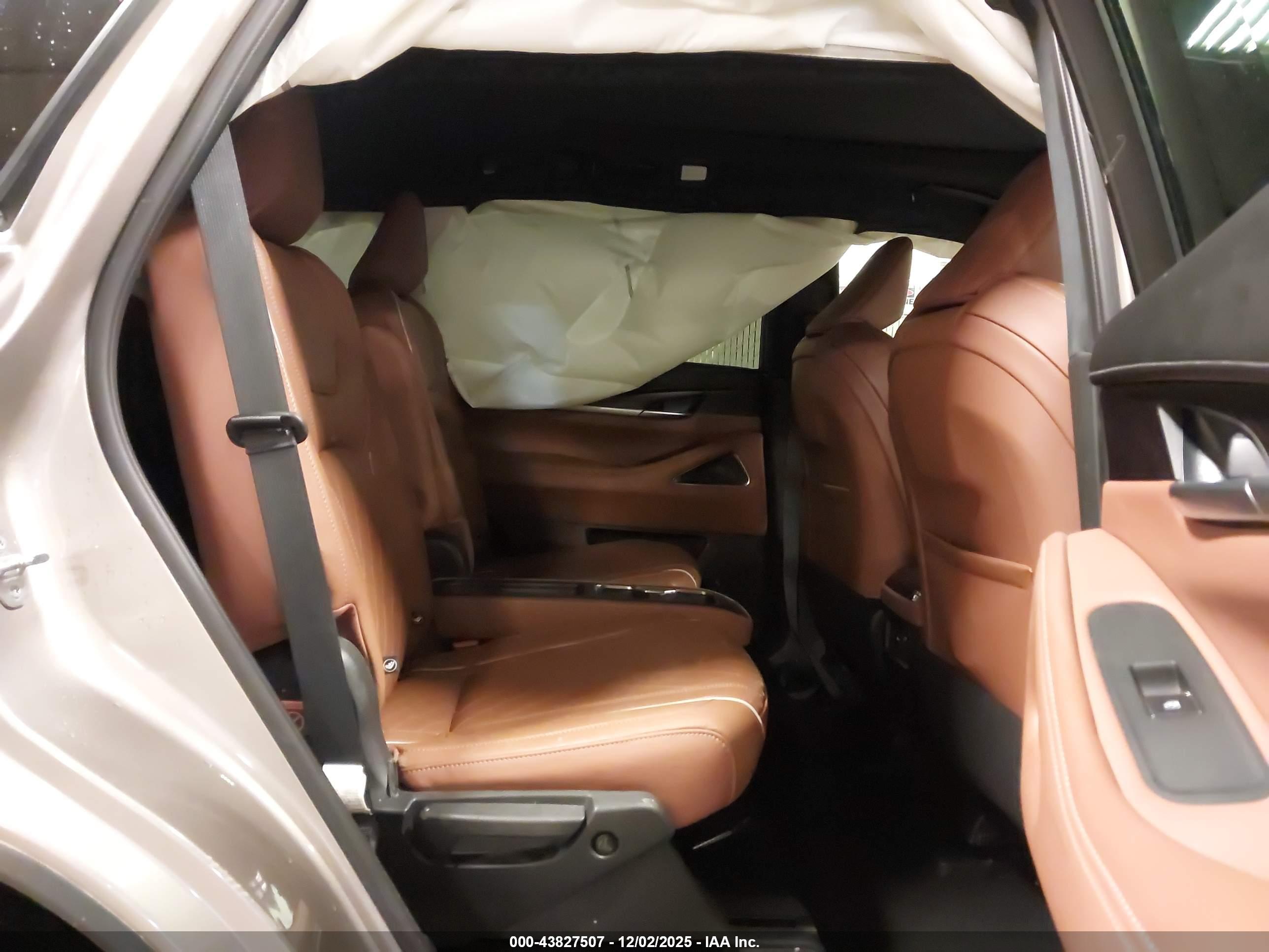 INFINITI QX60 image 8