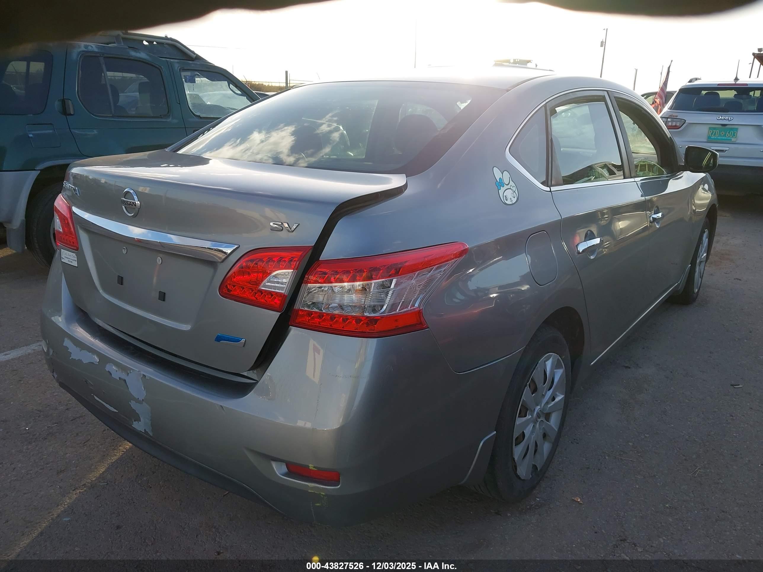 NISSAN SENTRA image 4