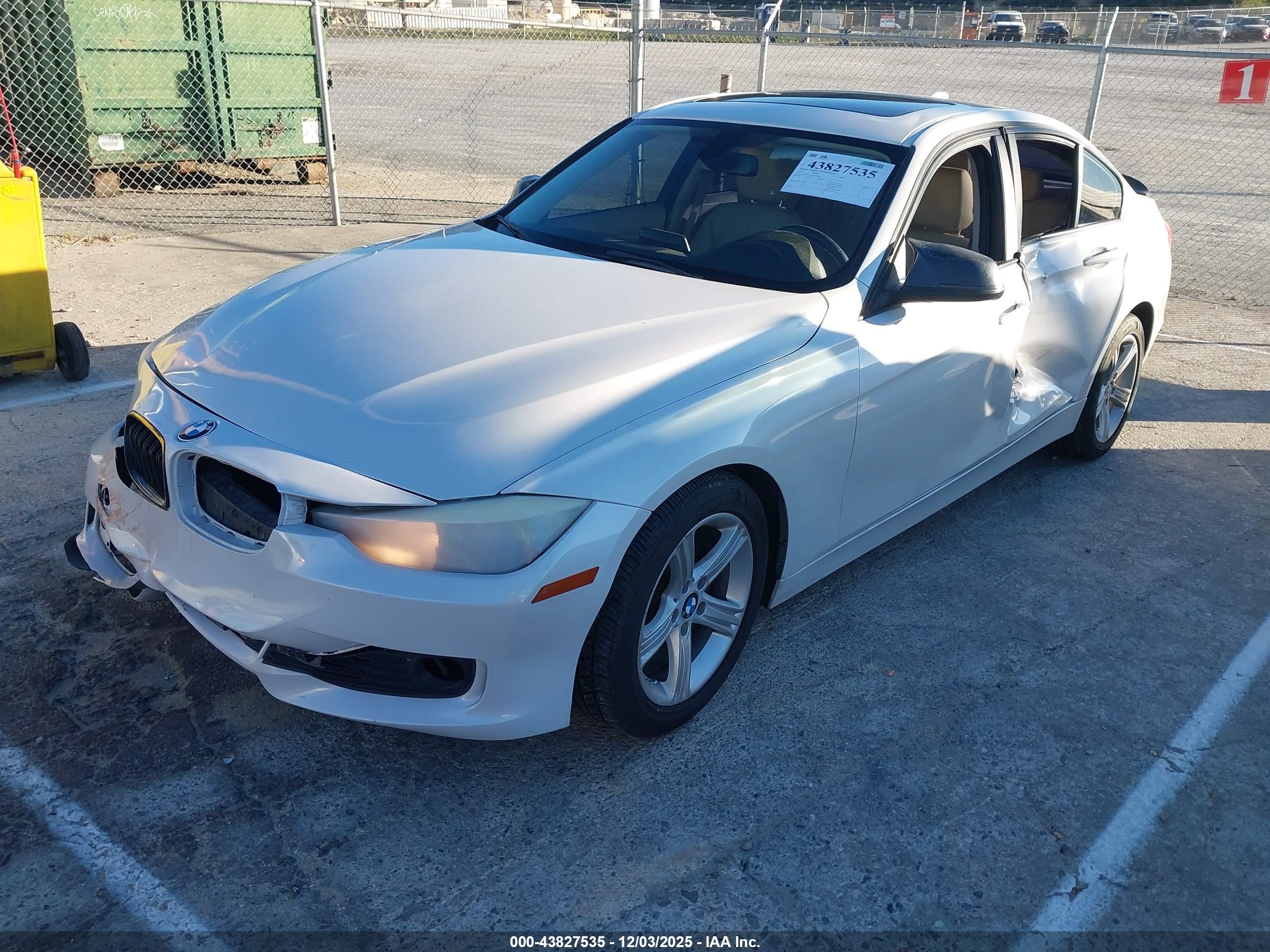 BMW 328I image 2