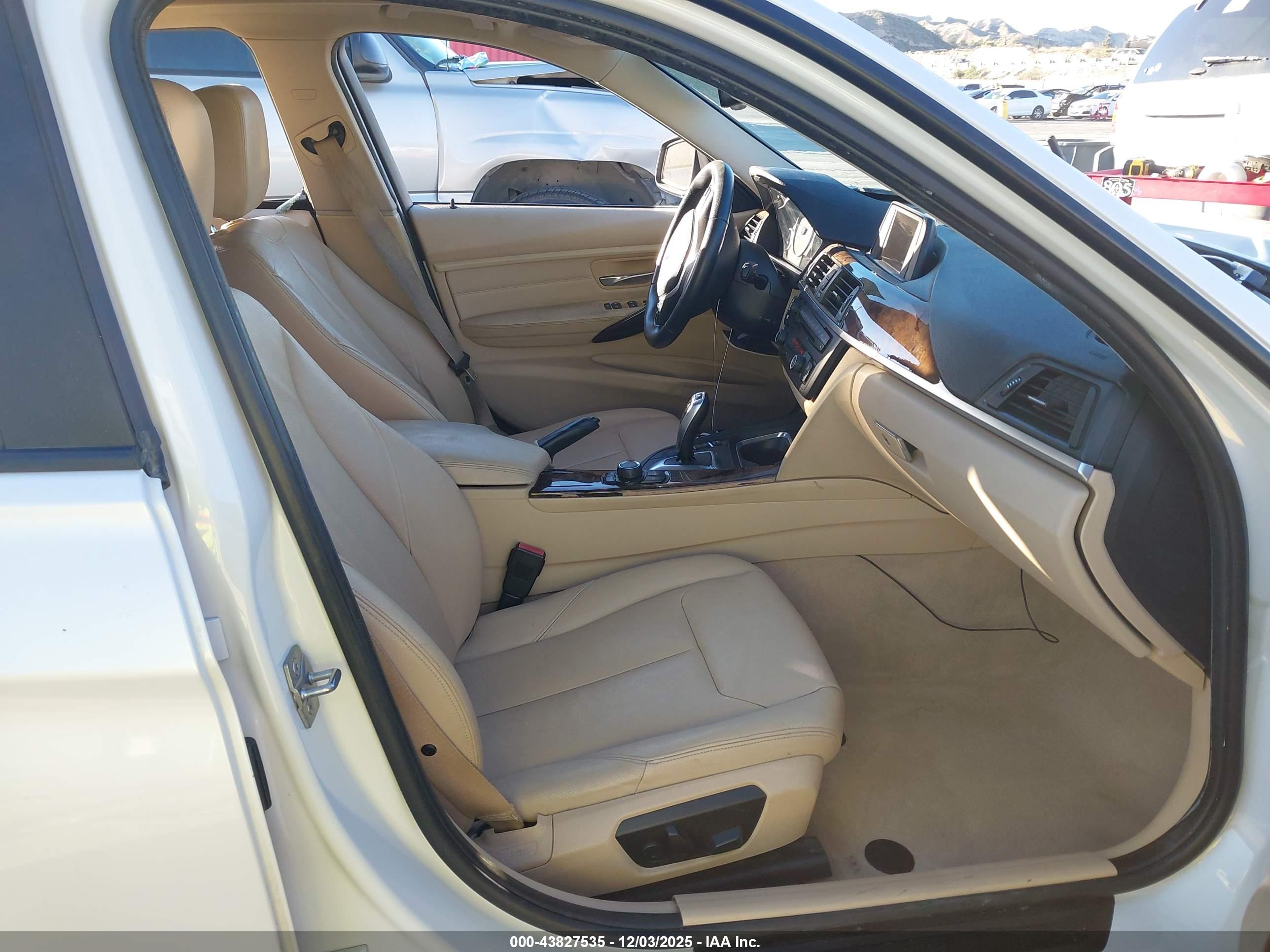 BMW 328I image 5