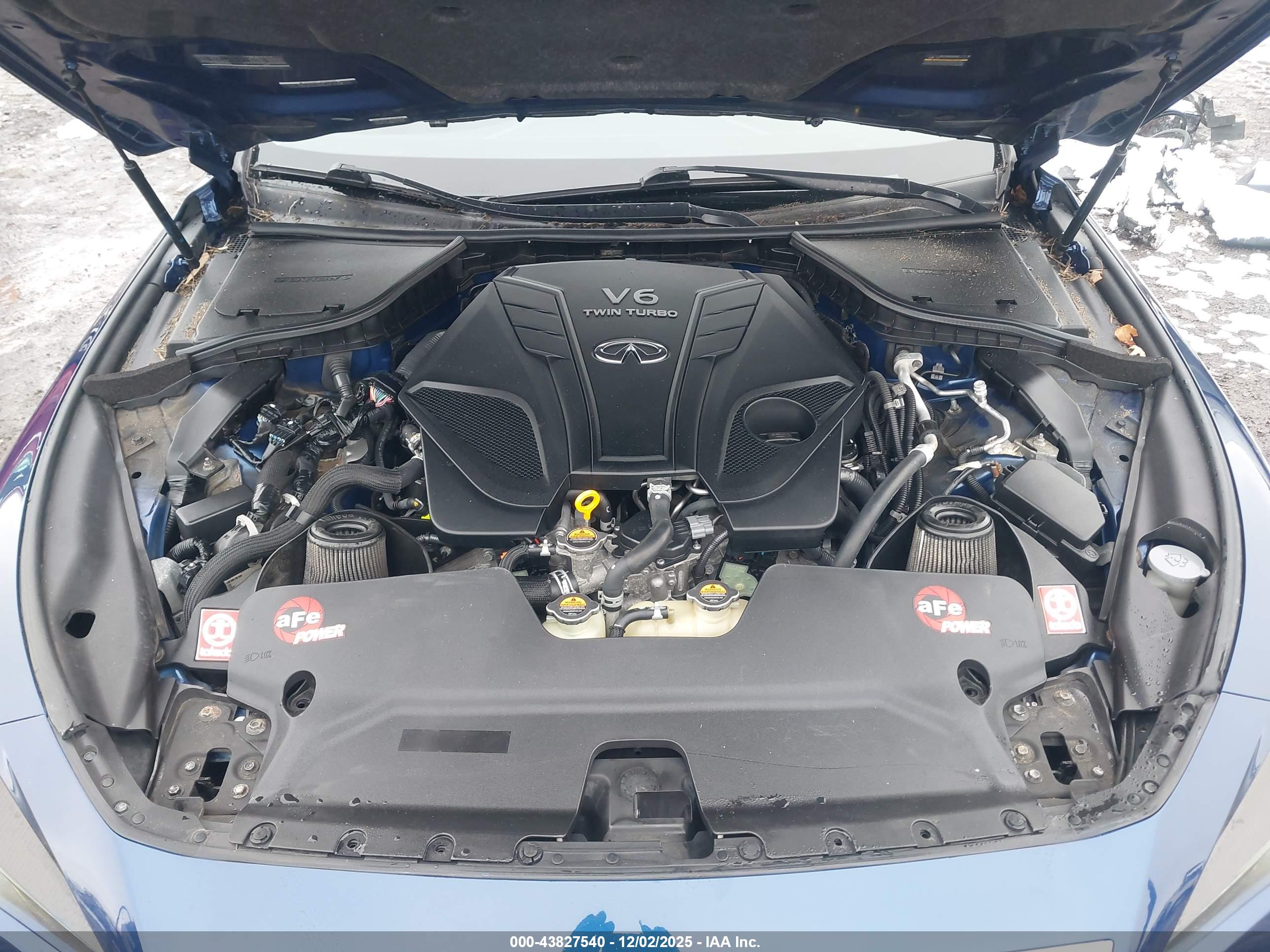 INFINITI Q50 image 10