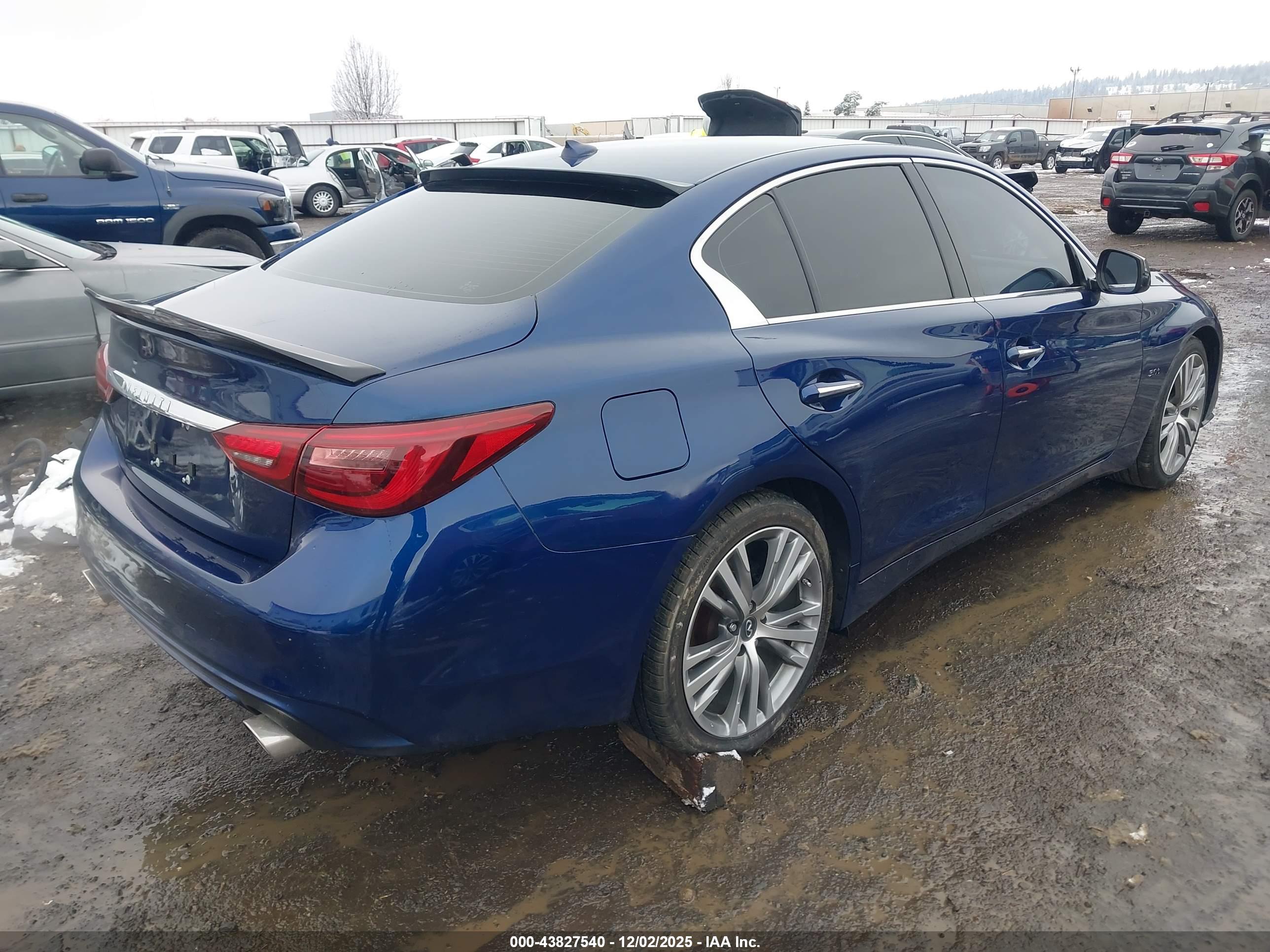 INFINITI Q50 image 4