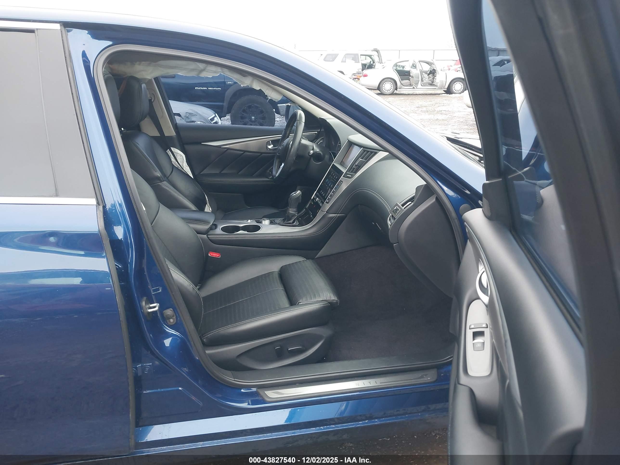 INFINITI Q50 image 5