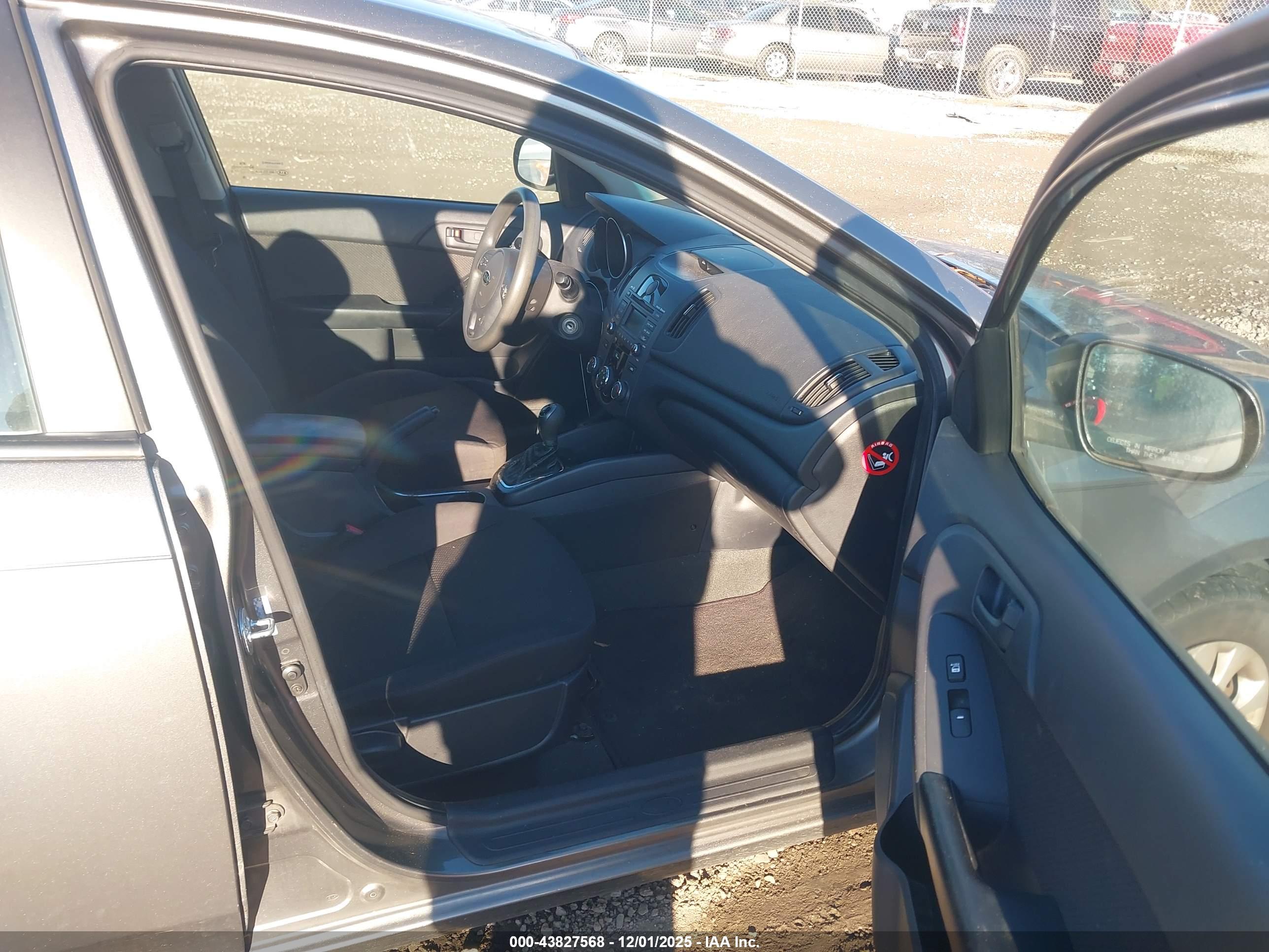KIA FORTE image 5